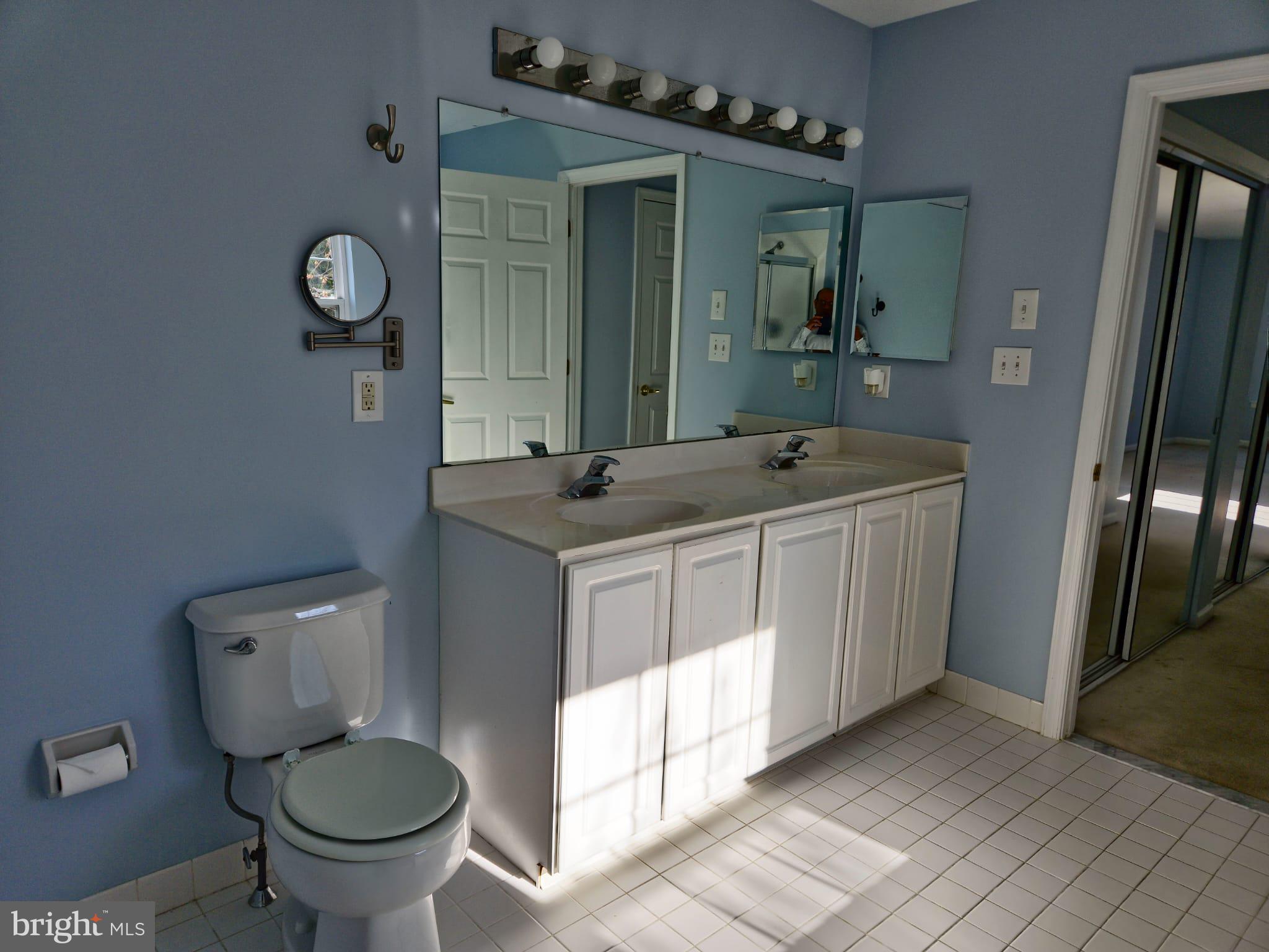 VALLEY VIEW - Residential Lease