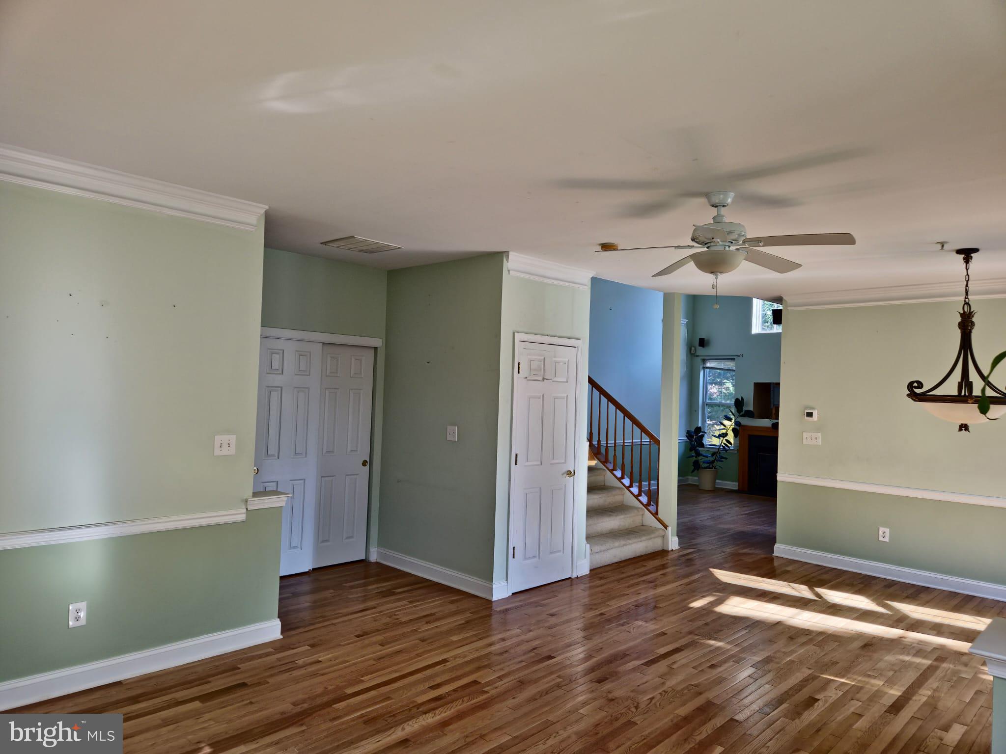 VALLEY VIEW - Residential Lease