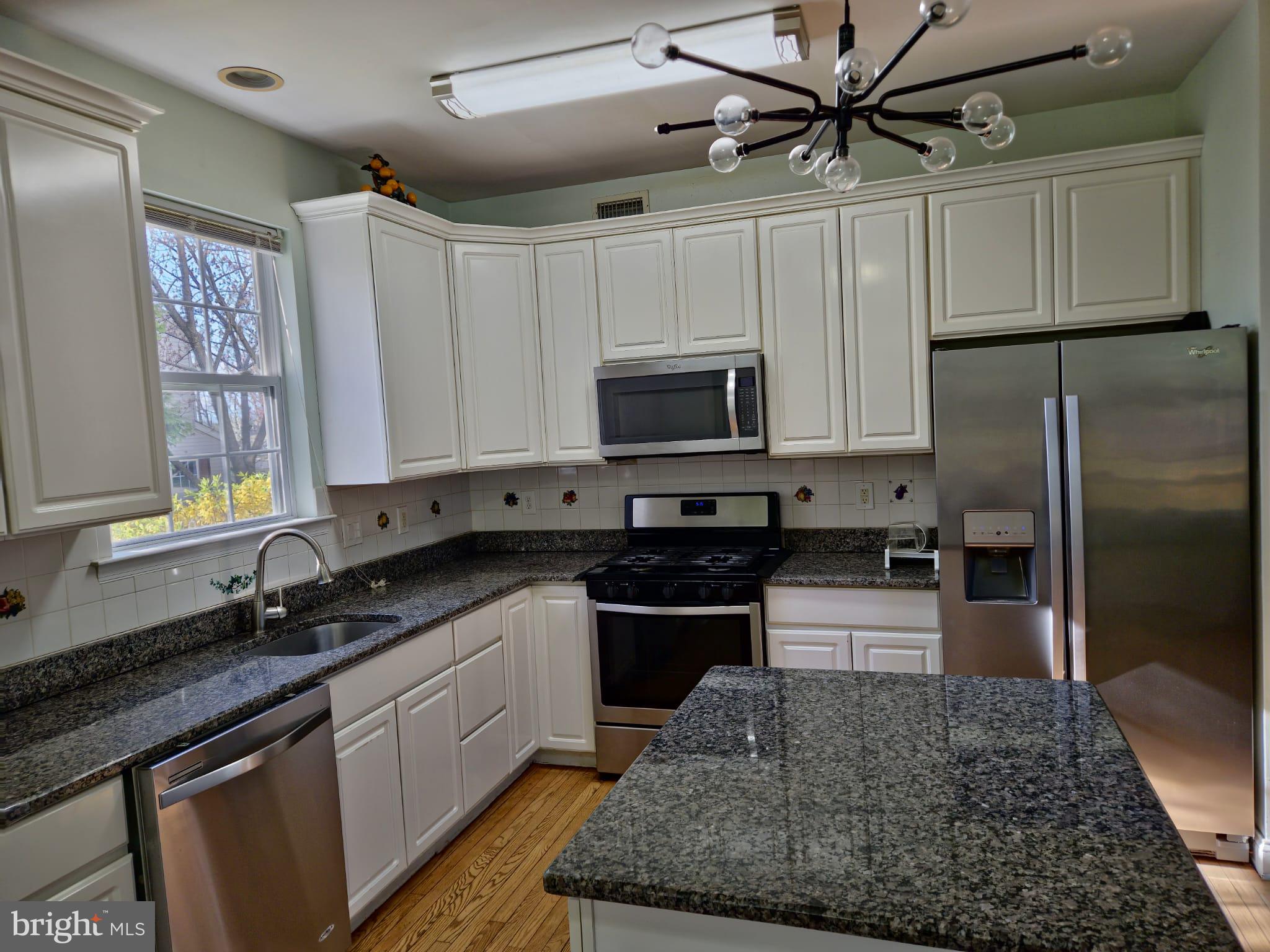 VALLEY VIEW - Residential Lease