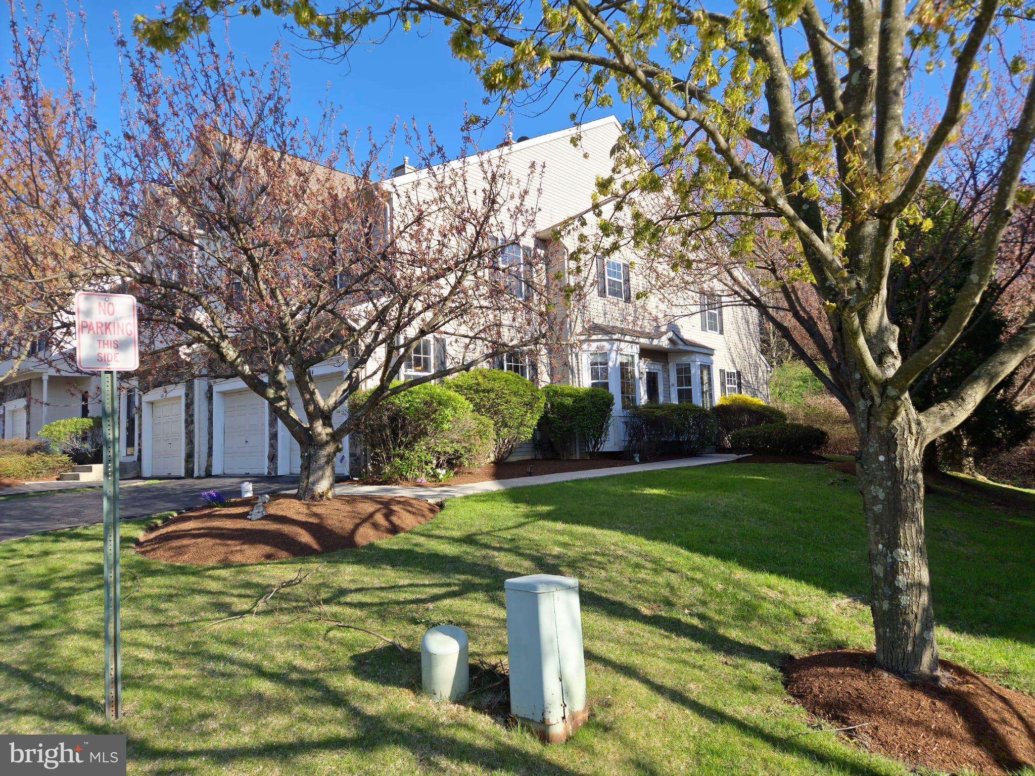 VALLEY VIEW - Residential Lease