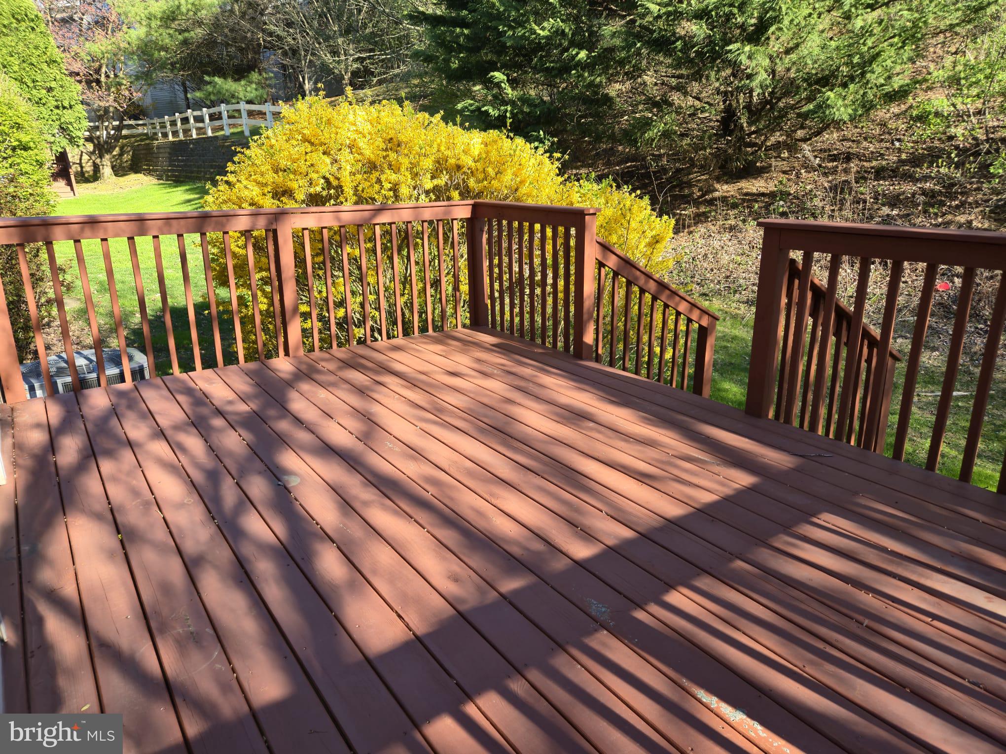 VALLEY VIEW - Residential Lease