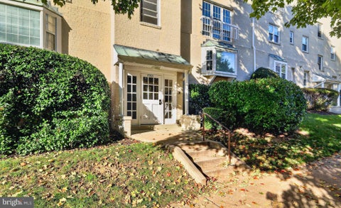 Photo of 2901 Willston Place #202, FALLS CHURCH, VA 22044 (MLS # VAFX2347380)