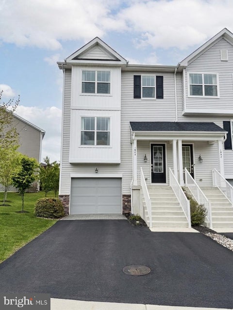 Townhouse For Sale - 1845 Boulder Drive<br/> DOWNINGTOWN, PA 19335