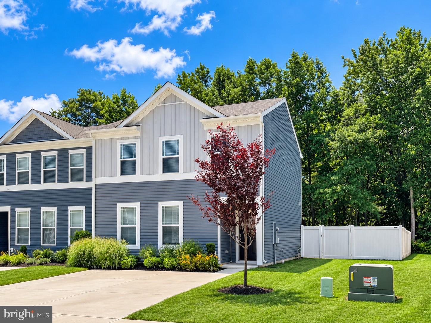 198 CURRANT CIRCLE