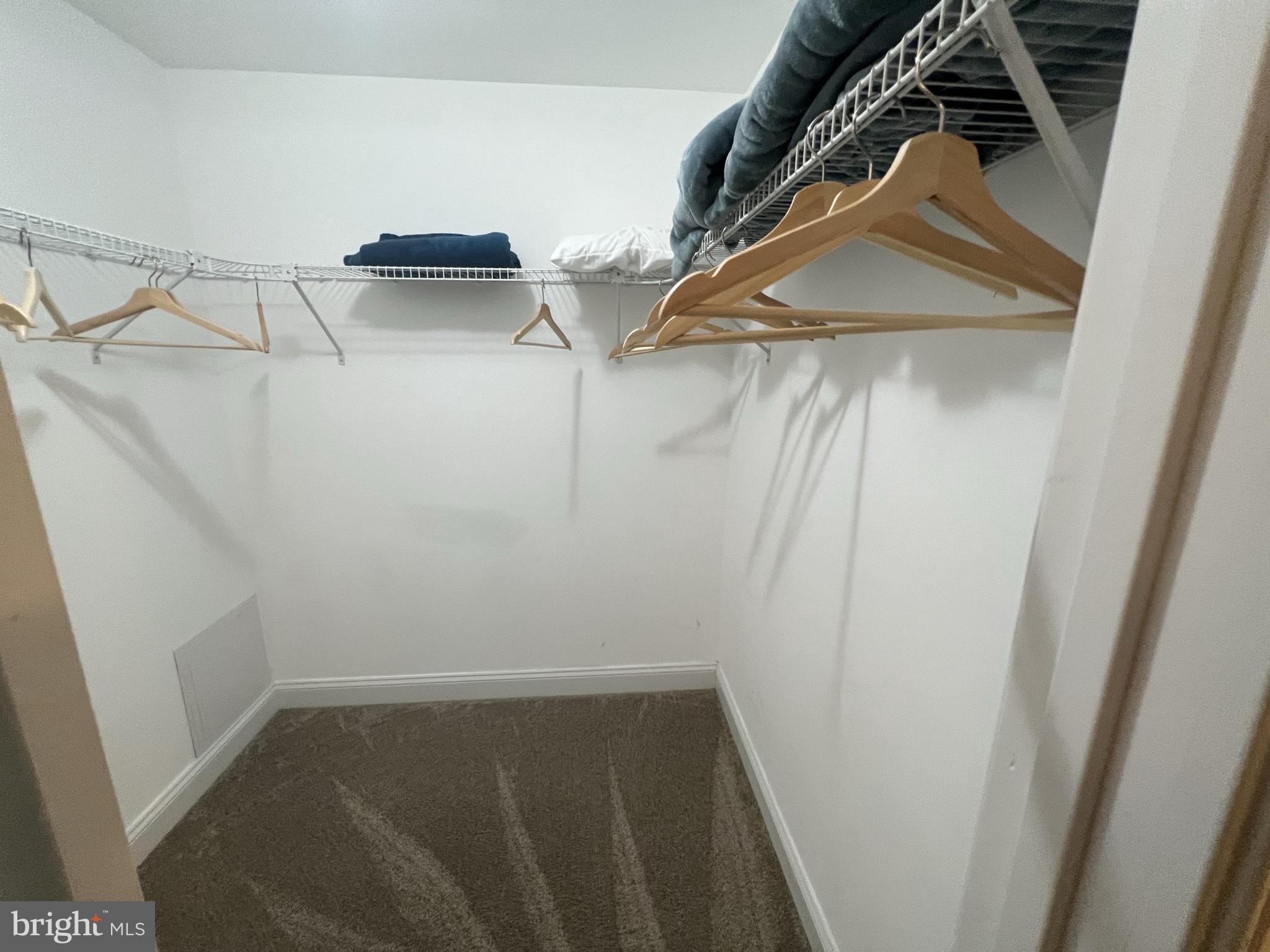 CAINE WOODS - Residential