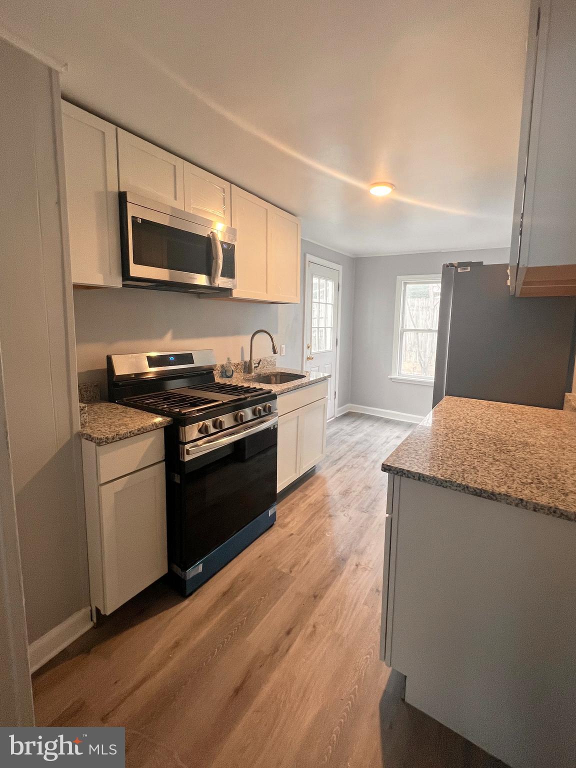 HEDGEVILLE - Residential