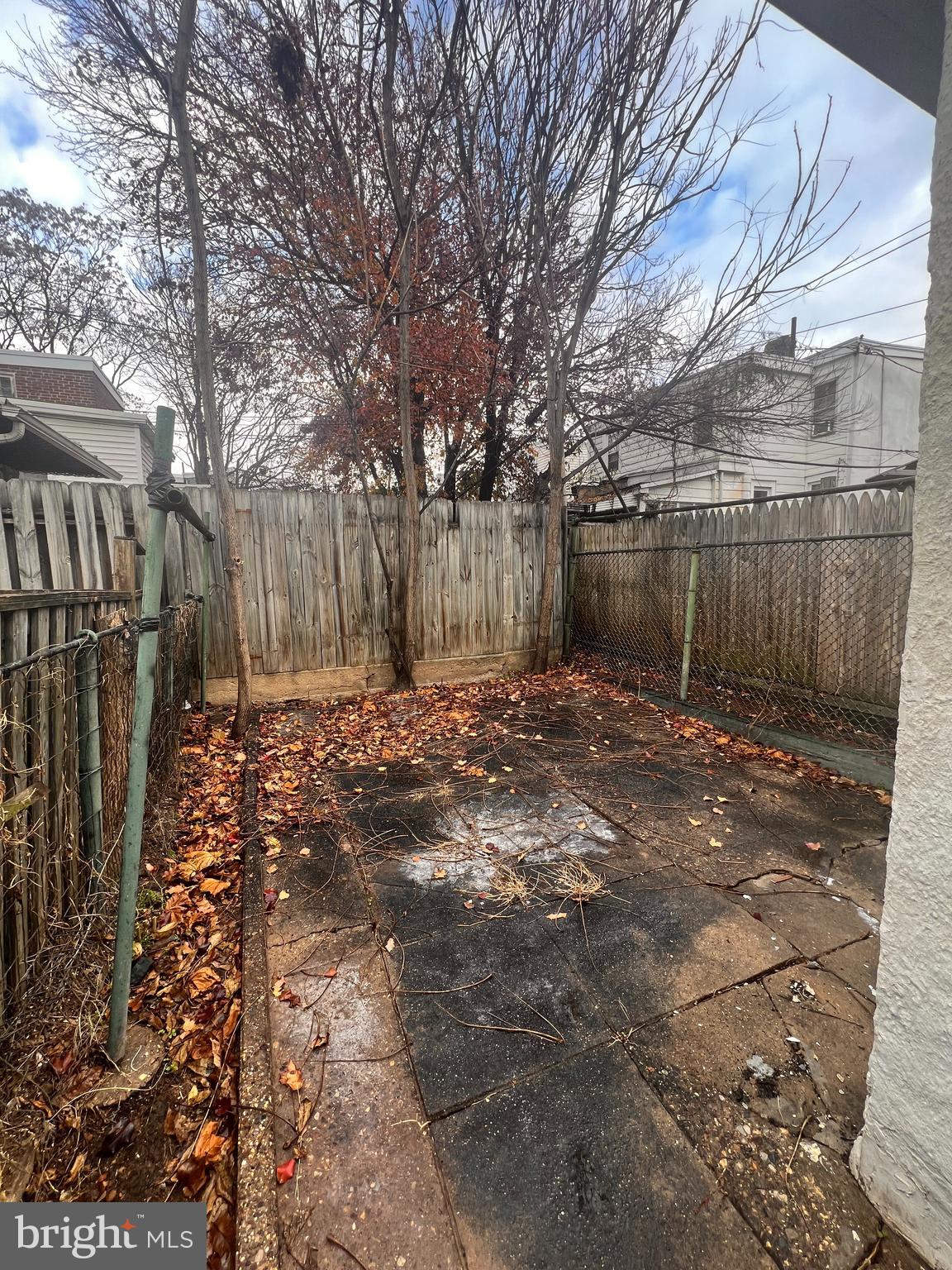 HEDGEVILLE - Residential