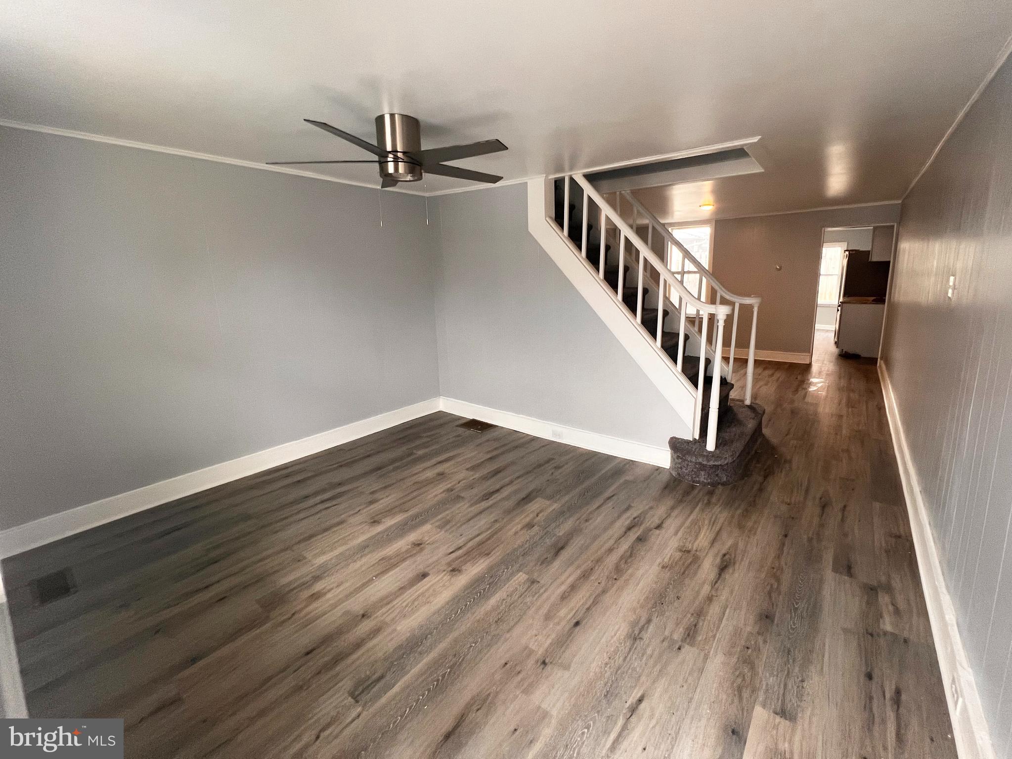 1015 LINDEN STREET 1/2