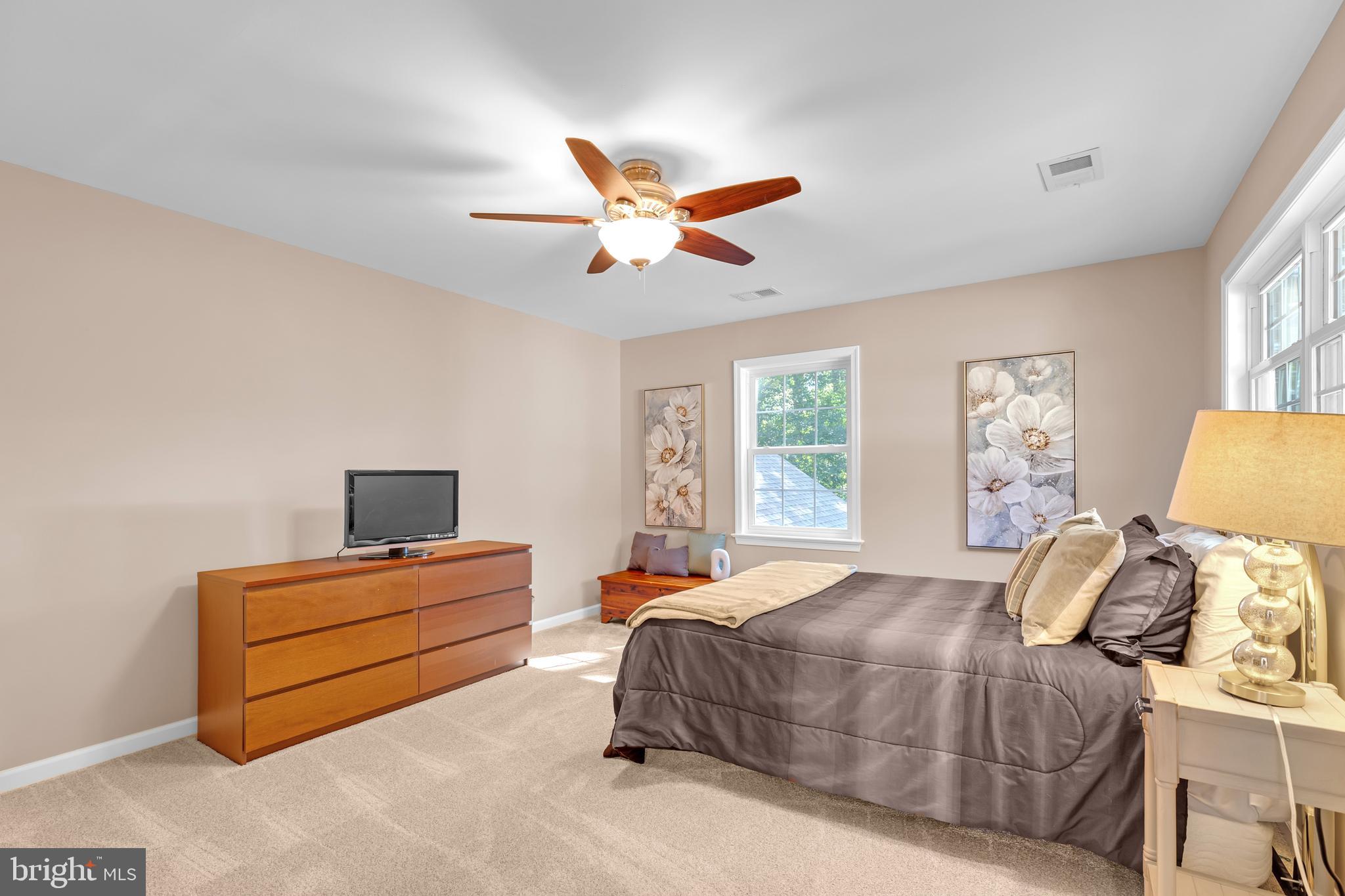 NORTH HILL - Residential