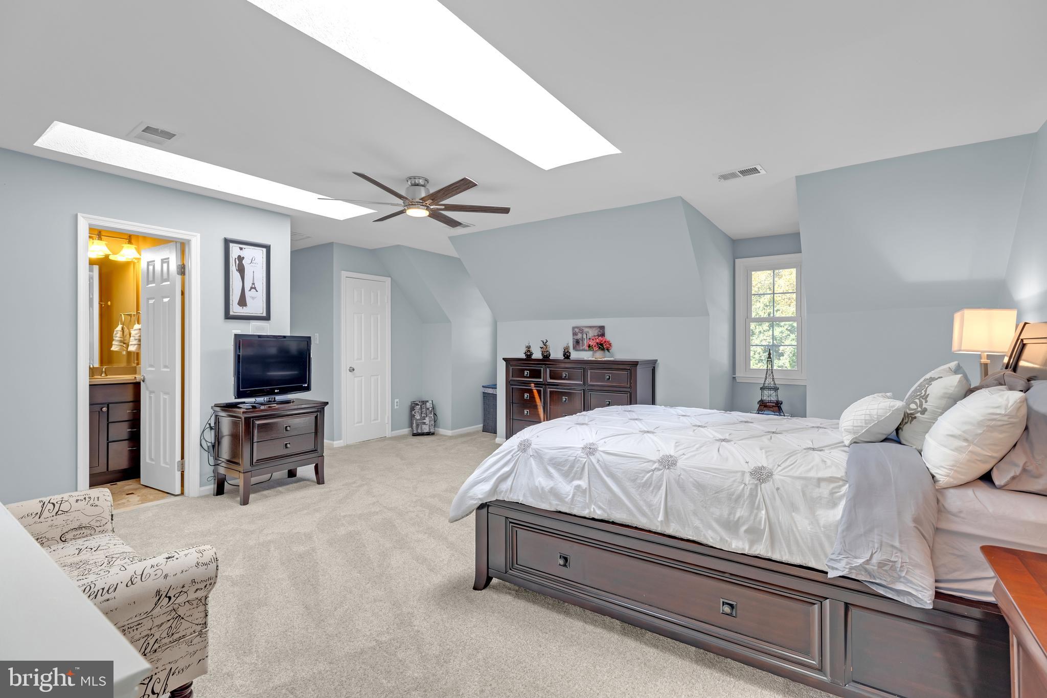 NORTH HILL - Residential