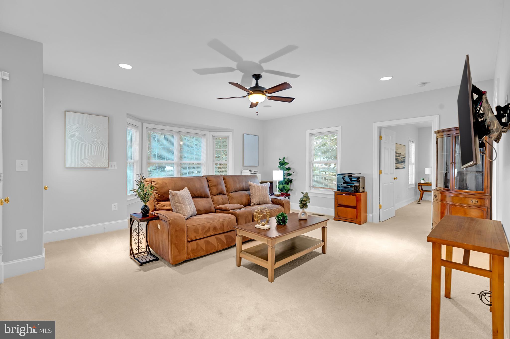 NORTH HILL - Residential