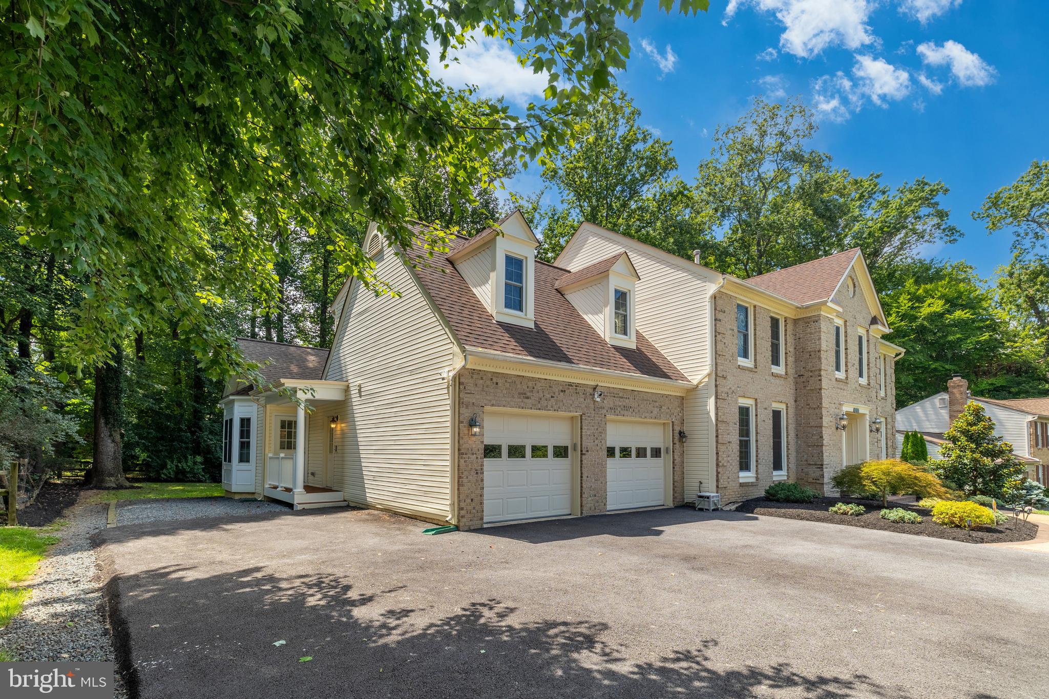 NORTH HILL - Residential