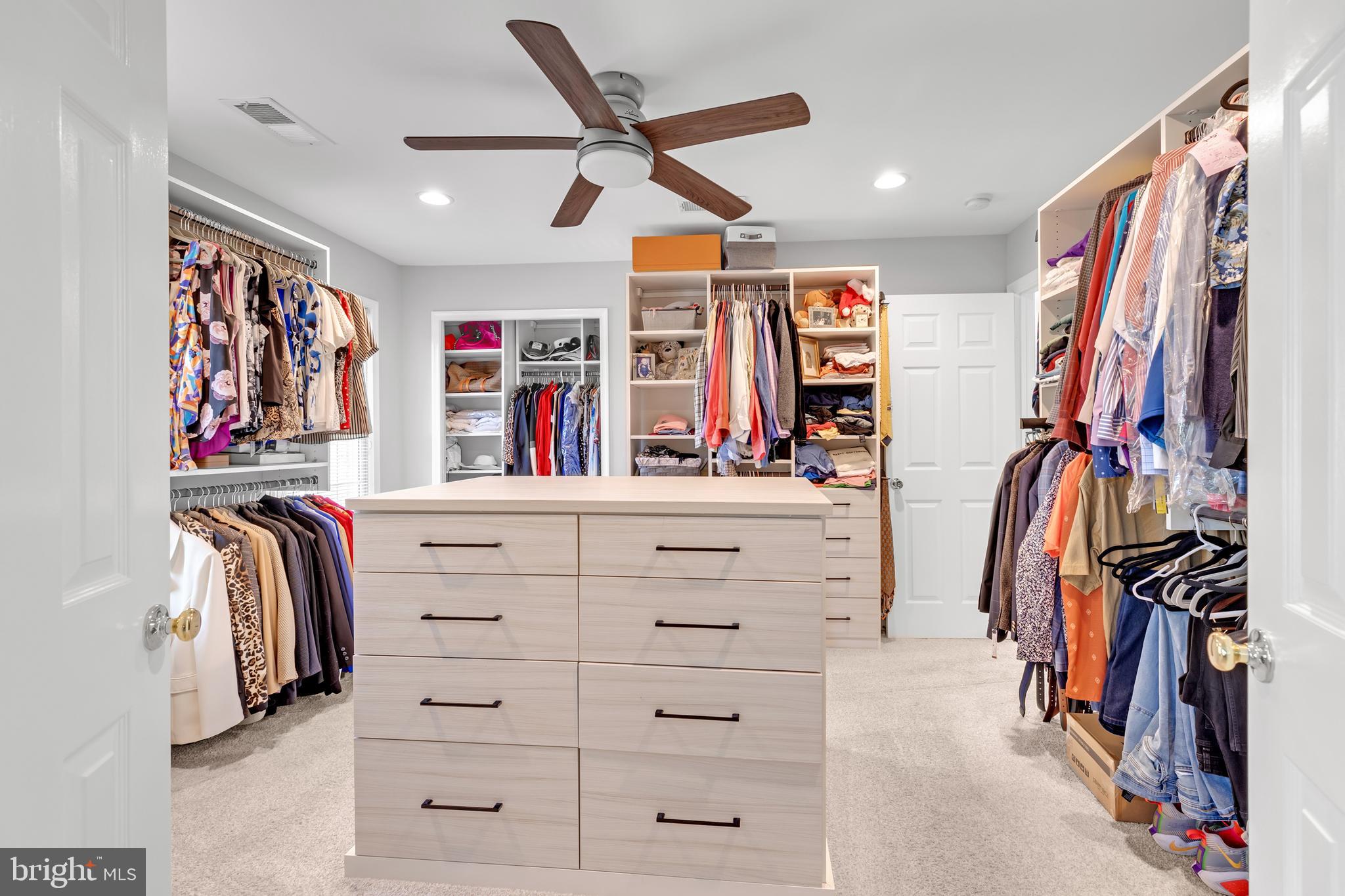 NORTH HILL - Residential