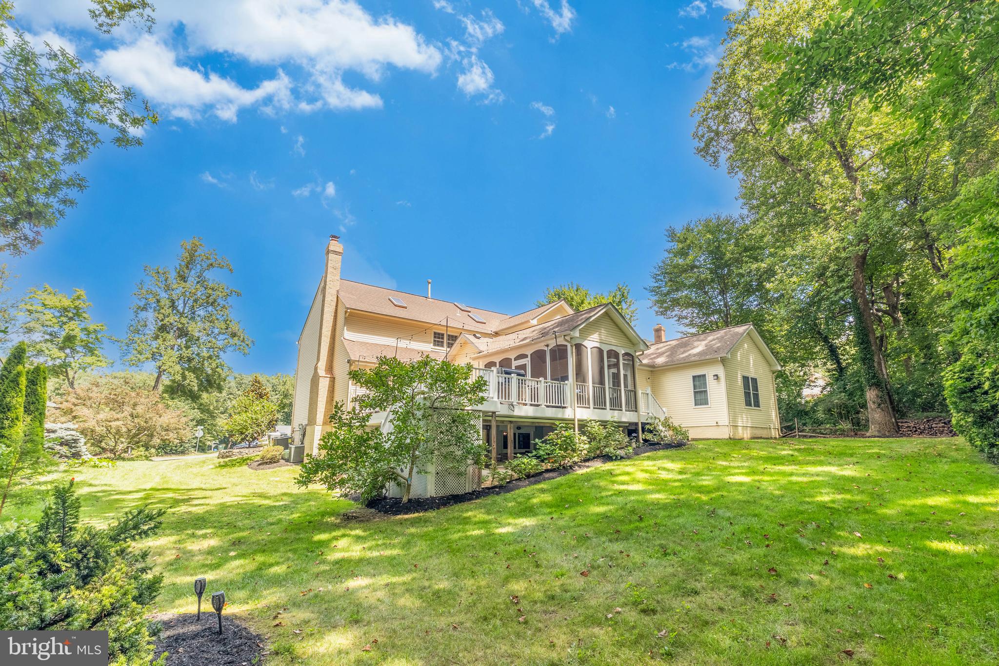 NORTH HILL - Residential