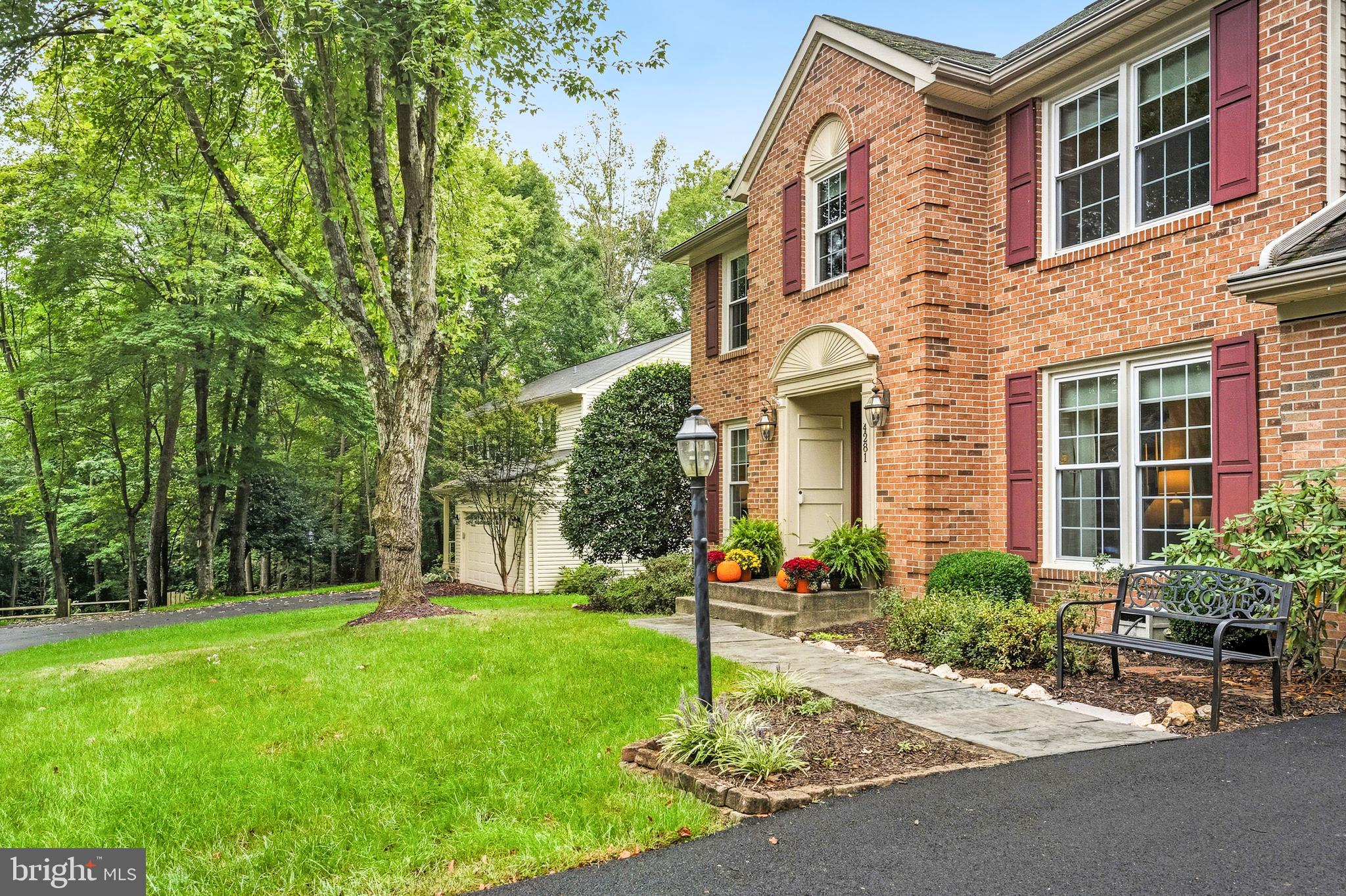 4281 BERWICK PLACE