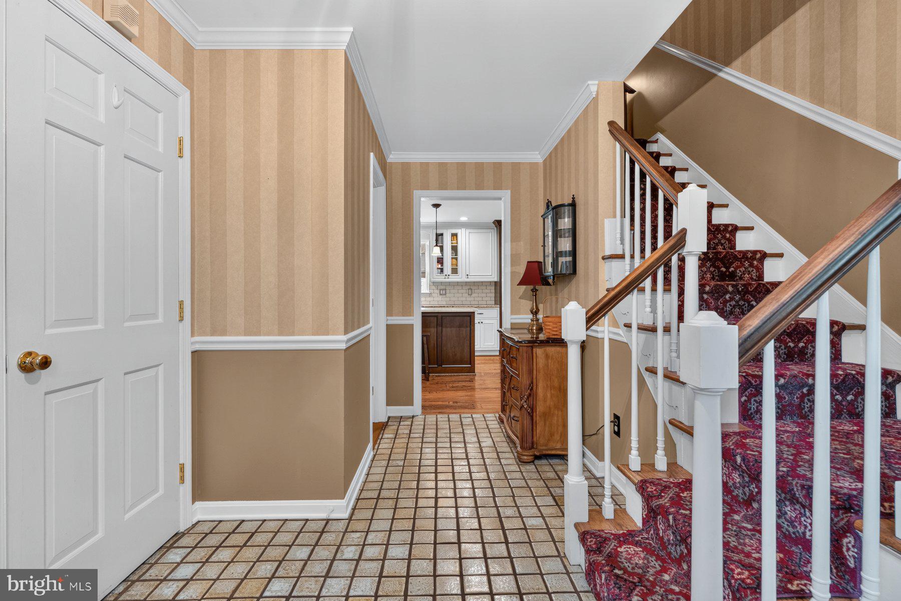 8 TREE FARM COURT