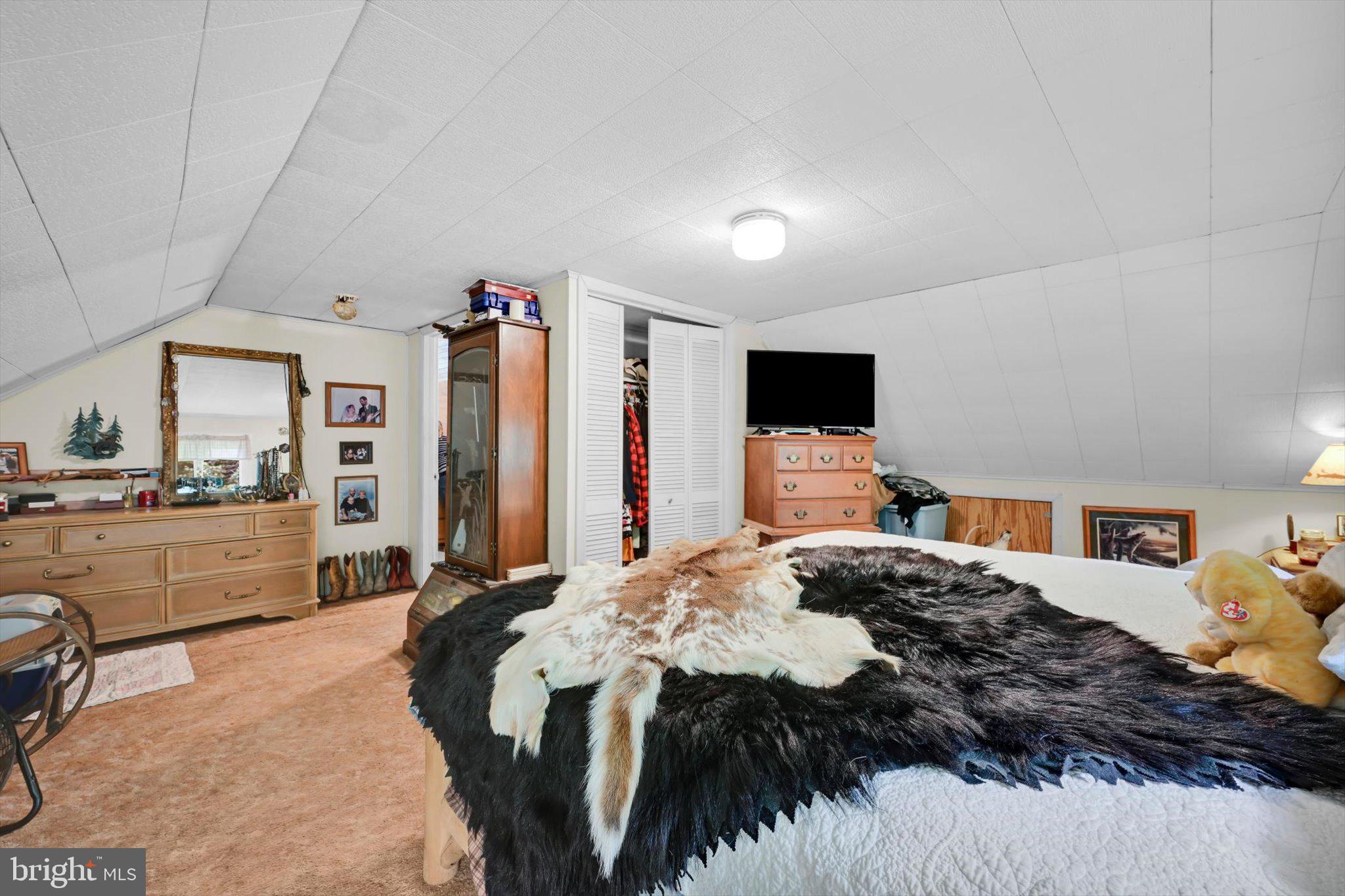APPLE BLOSSOM ACRES - Residential