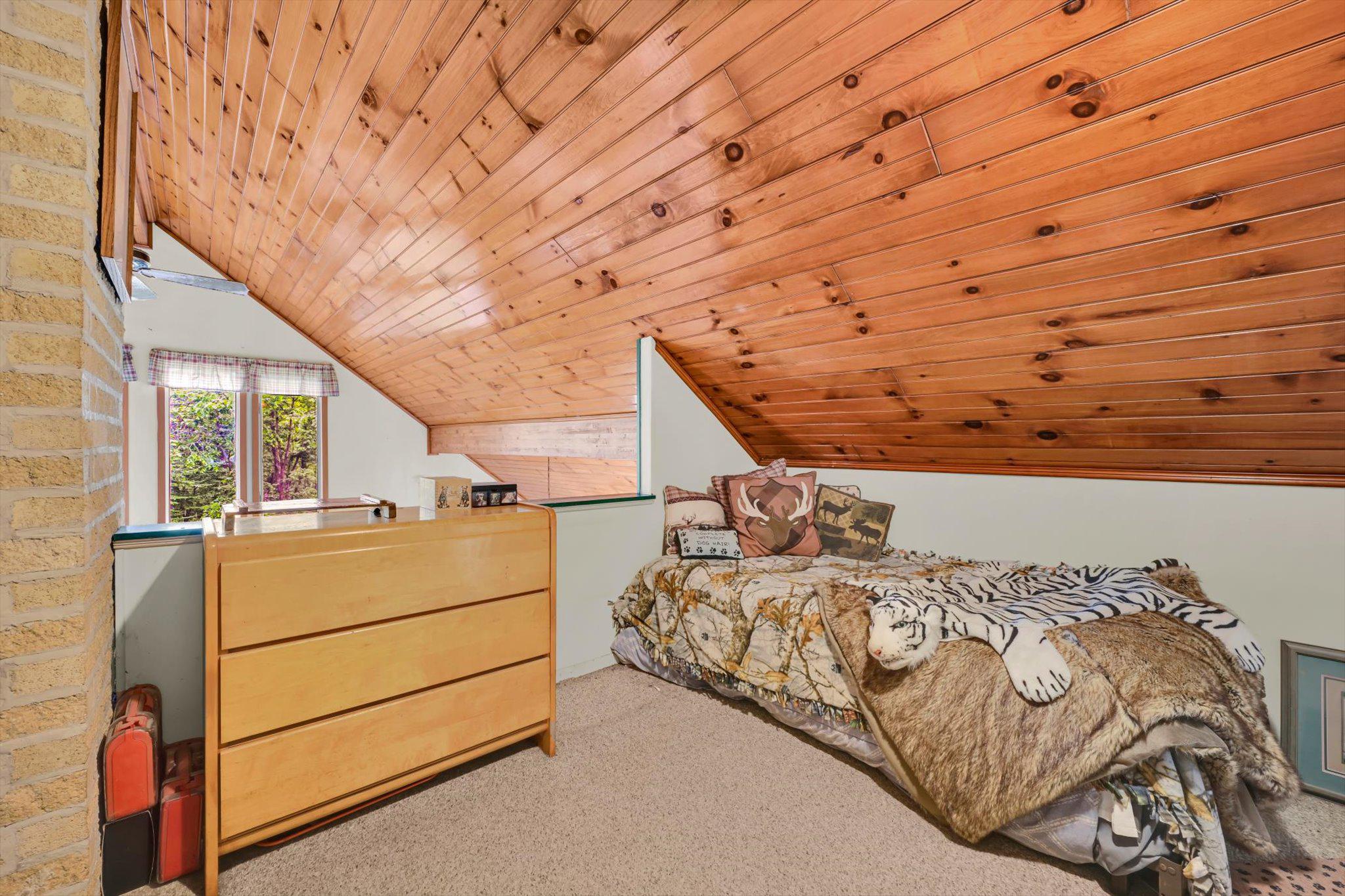 APPLE BLOSSOM ACRES - Residential