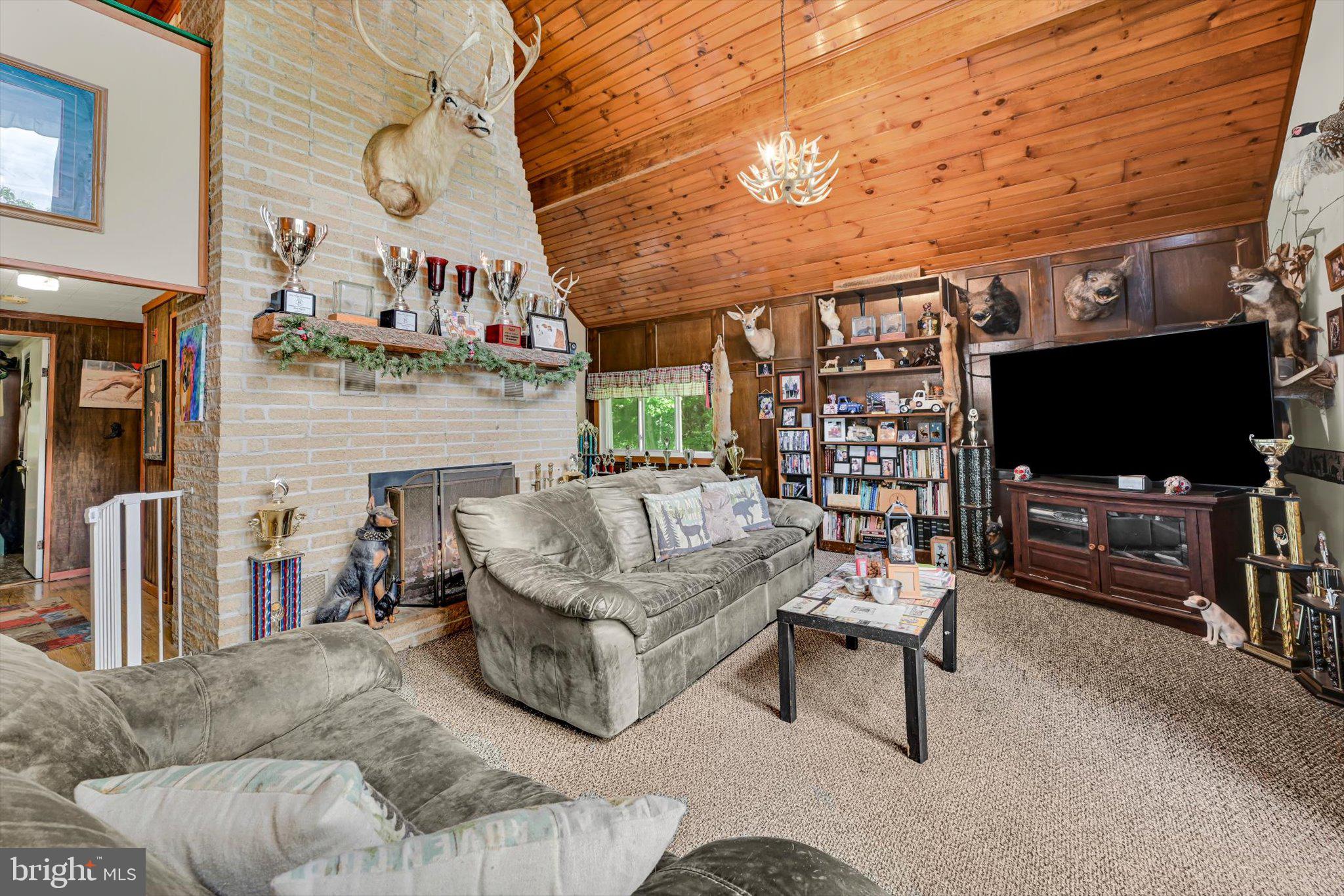 APPLE BLOSSOM ACRES - Residential