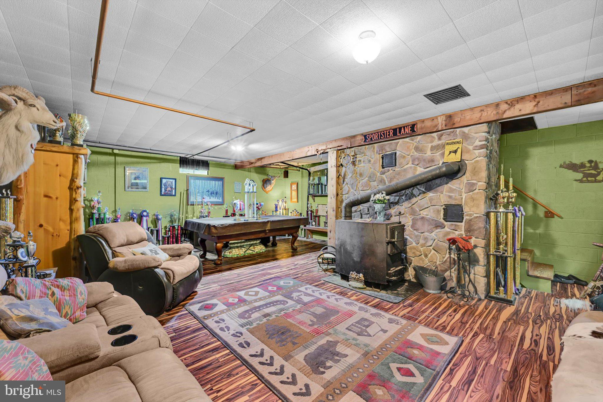 APPLE BLOSSOM ACRES - Residential
