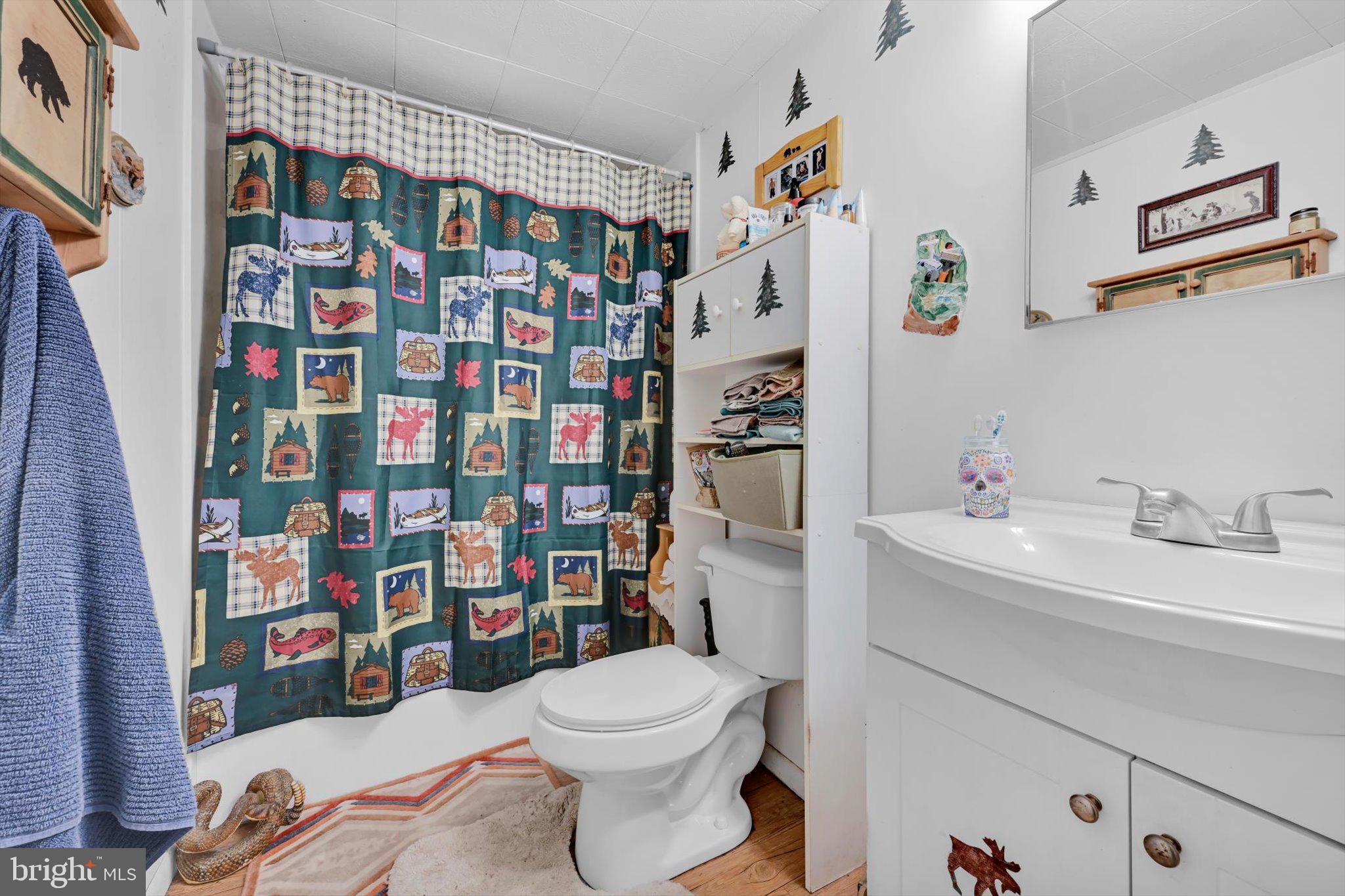 APPLE BLOSSOM ACRES - Residential