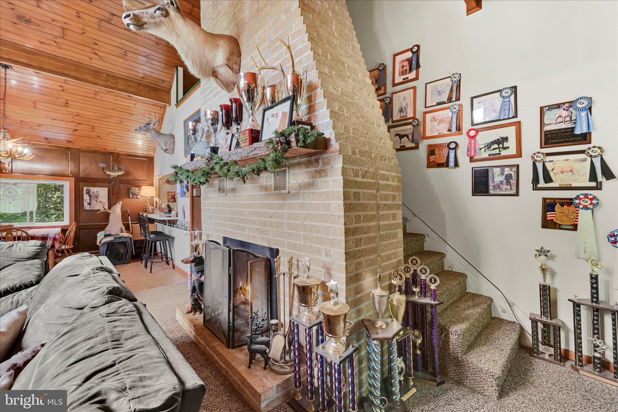 APPLE BLOSSOM ACRES - Residential