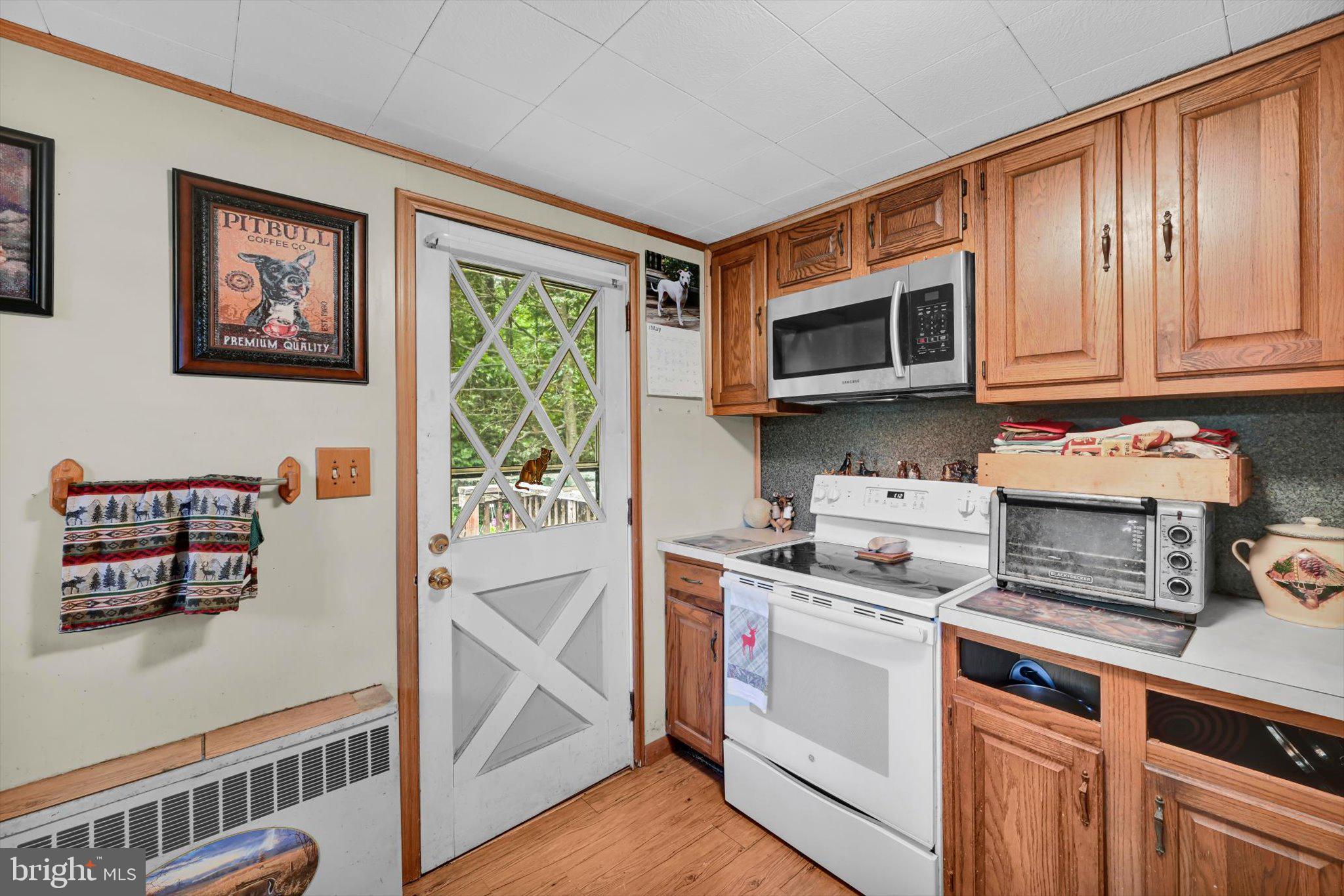 APPLE BLOSSOM ACRES - Residential