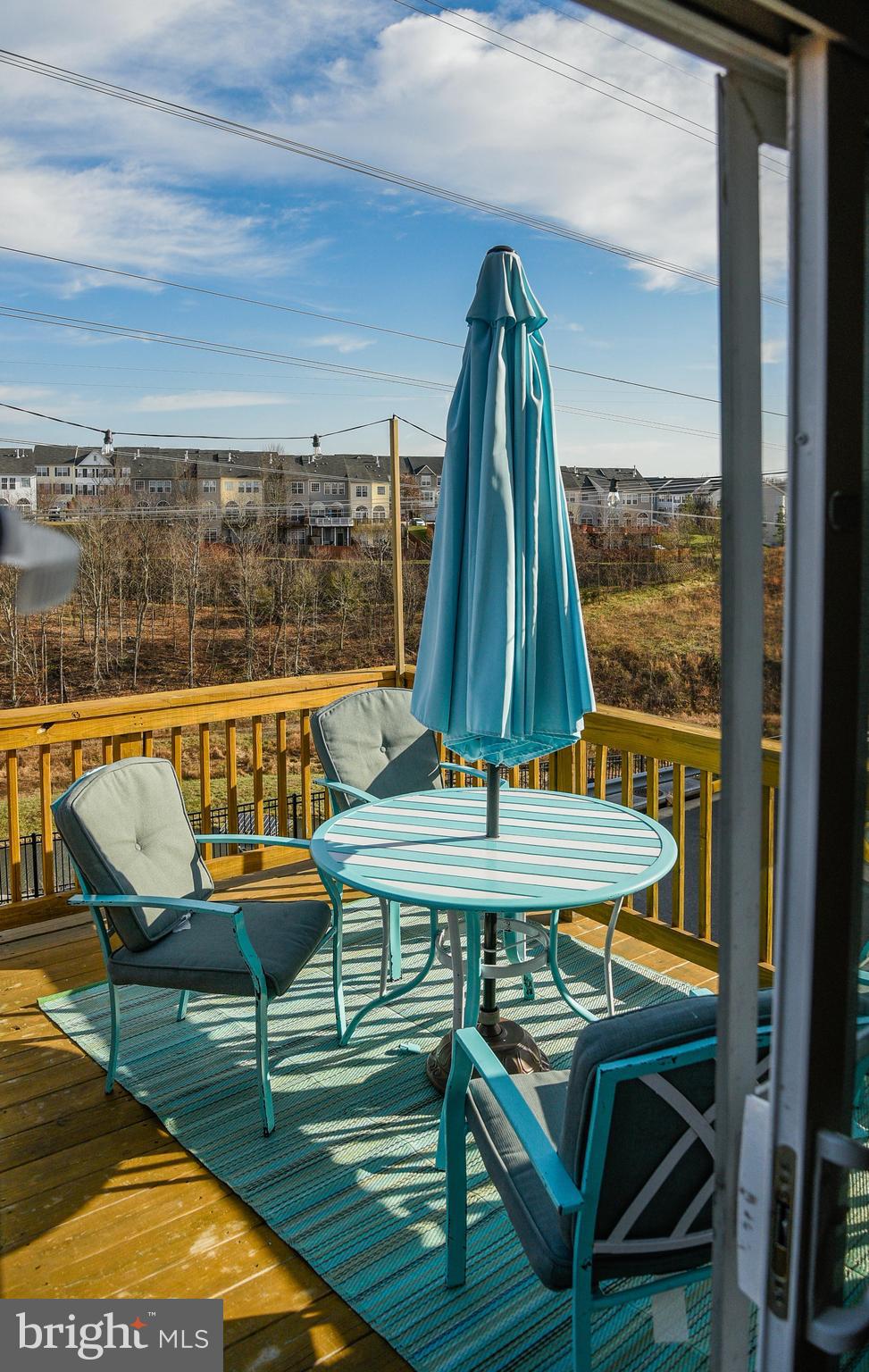 POWELLS RUN VILLAGE COND - Residential