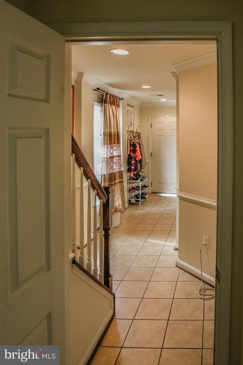 POWELLS RUN VILLAGE COND - Residential