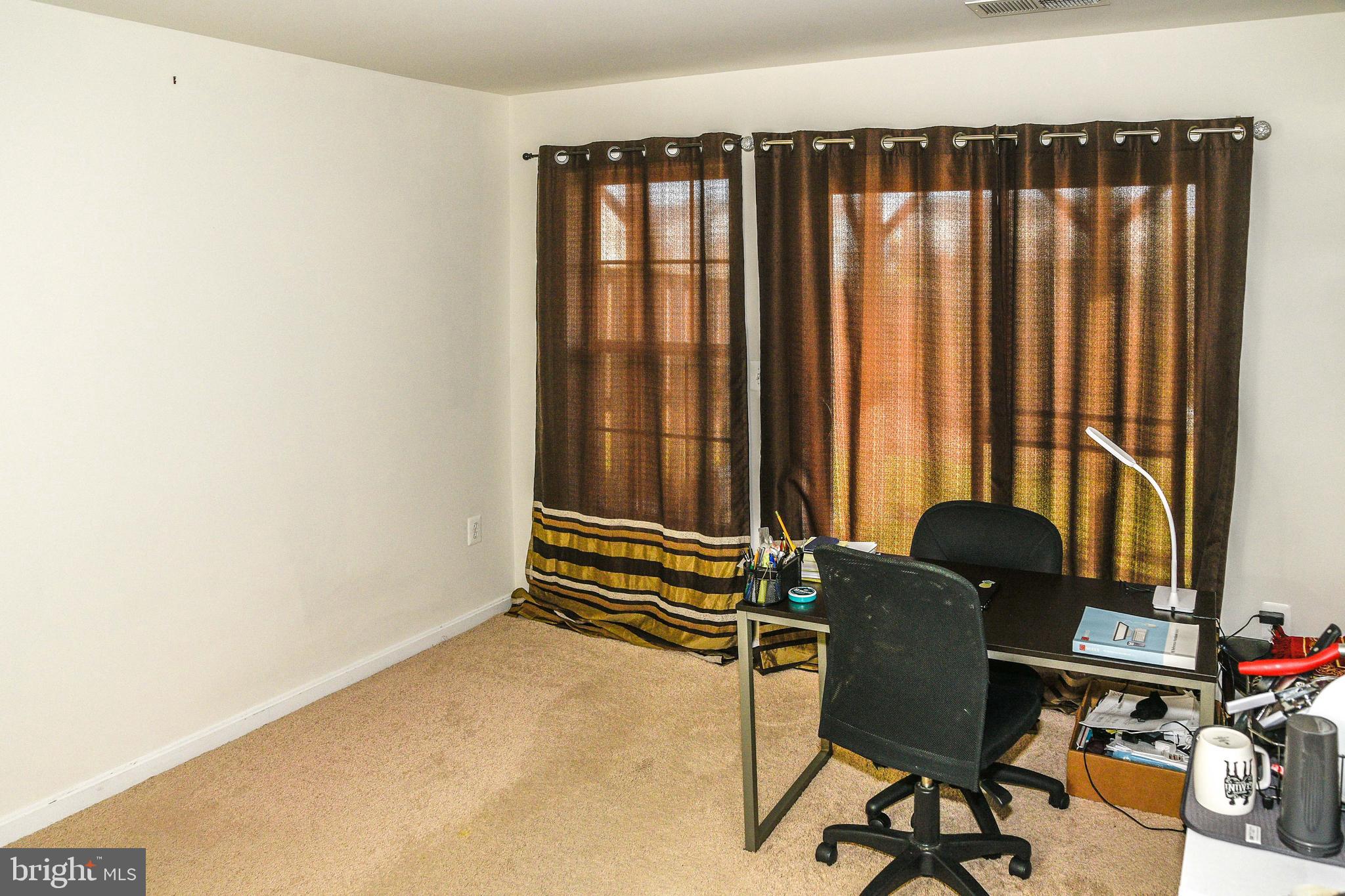 POWELLS RUN VILLAGE COND - Residential