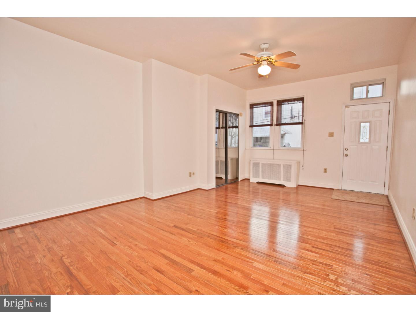 EAST FALLS - Residential Lease