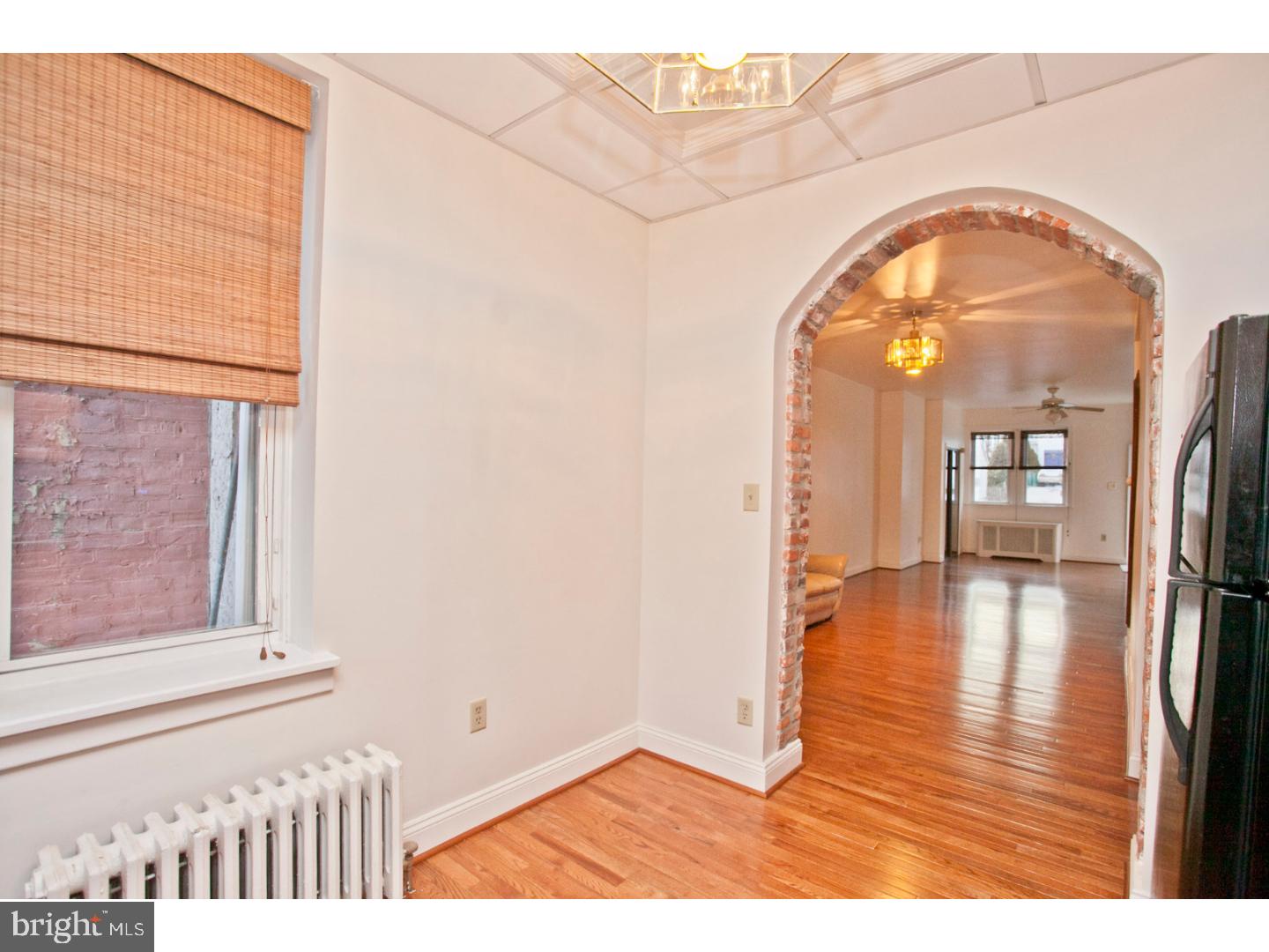 EAST FALLS - Residential Lease