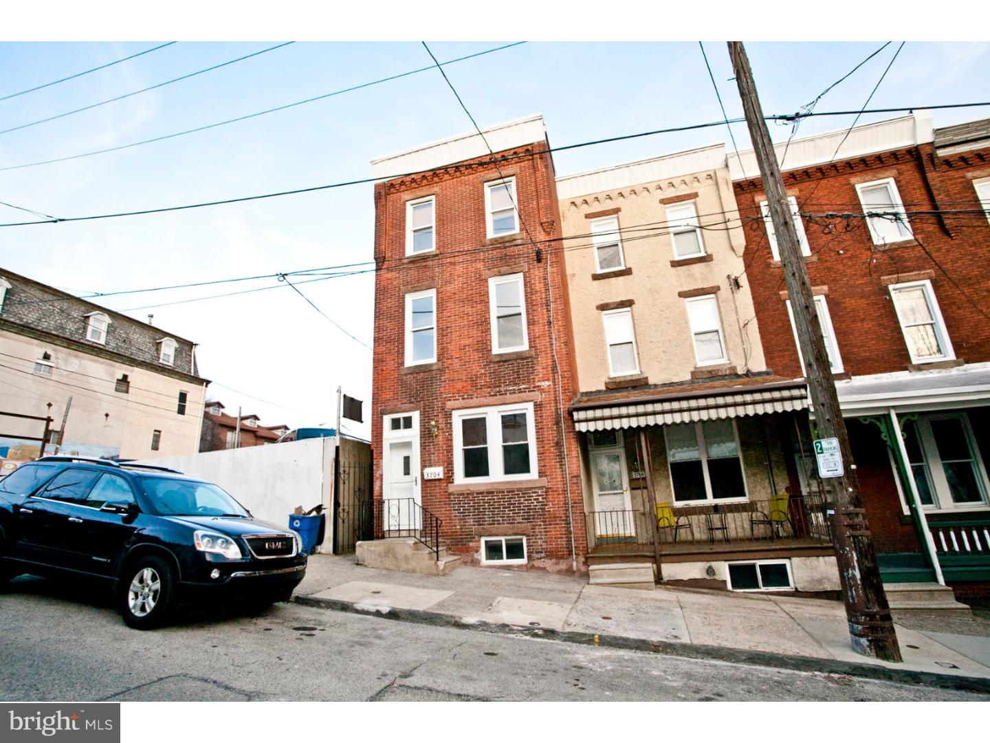 EAST FALLS - Residential Lease