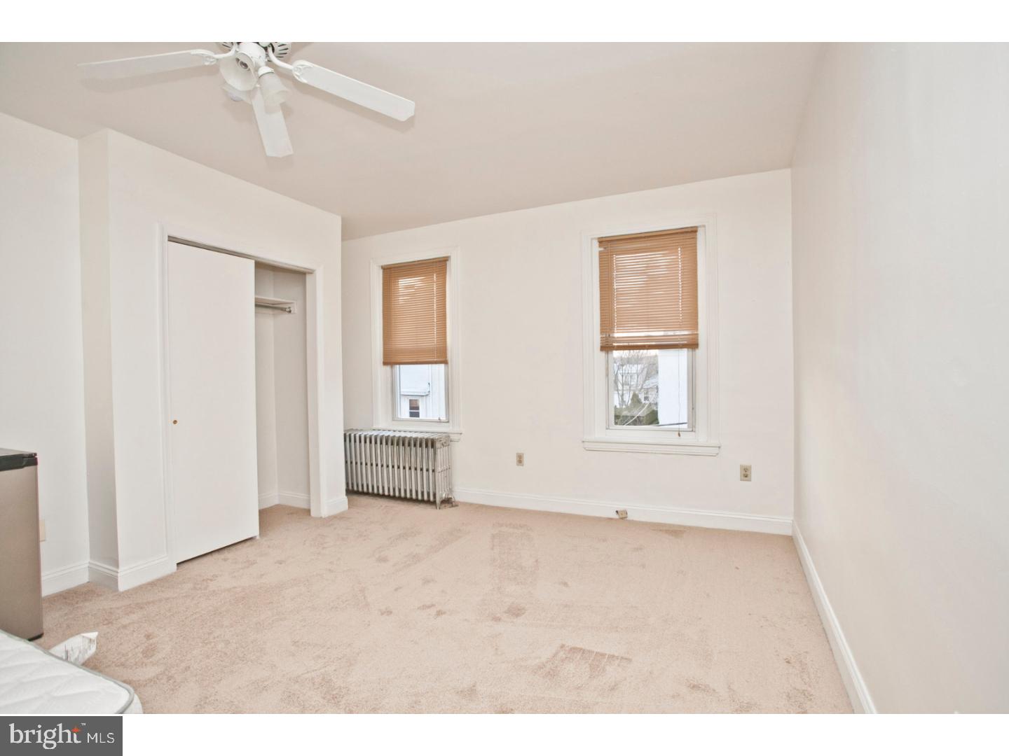 EAST FALLS - Residential Lease