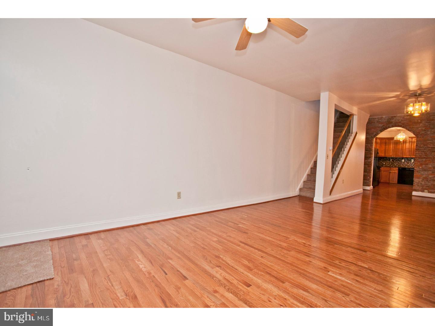 EAST FALLS - Residential Lease