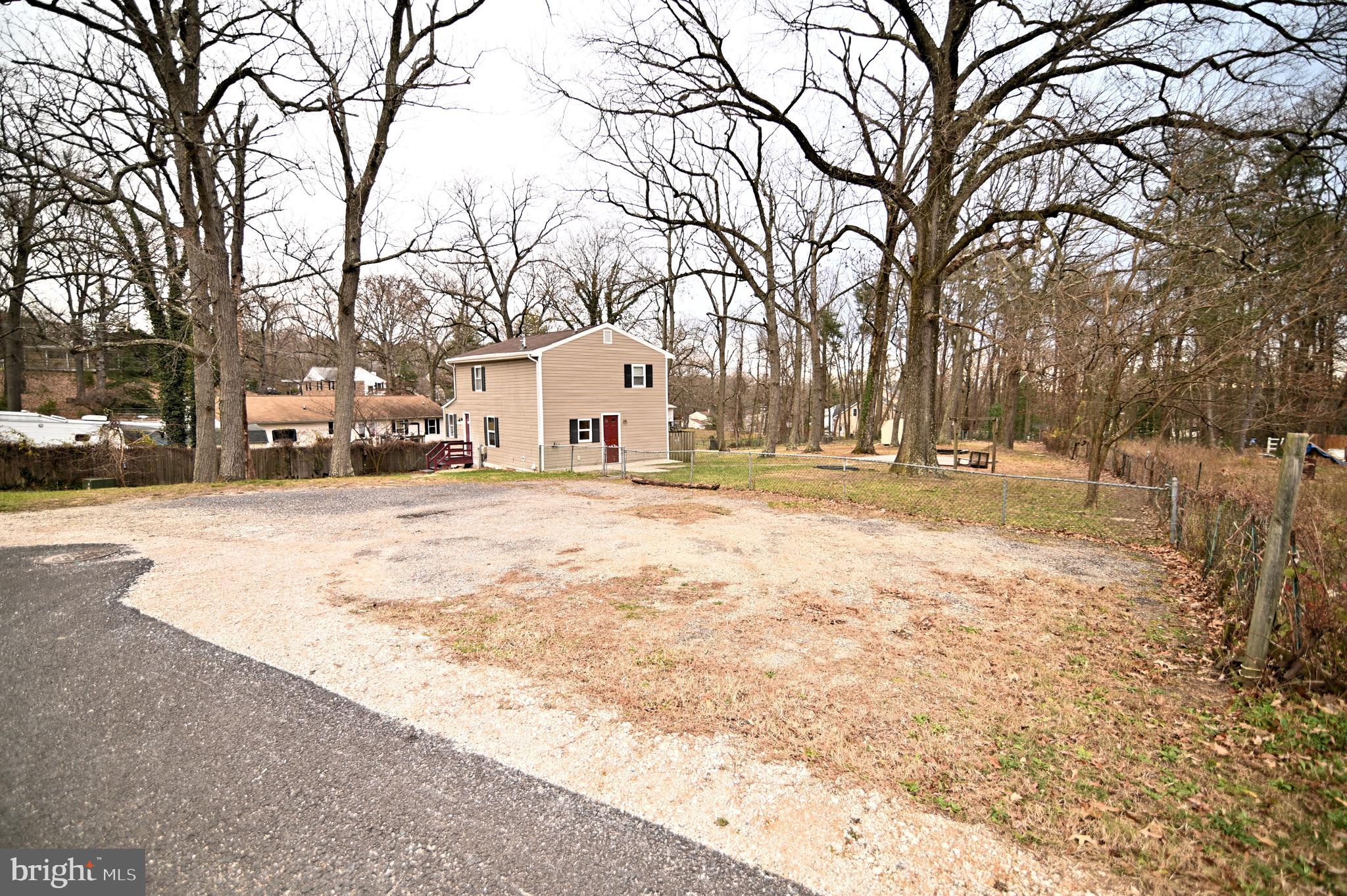 THOMPSON FARMS - Residential