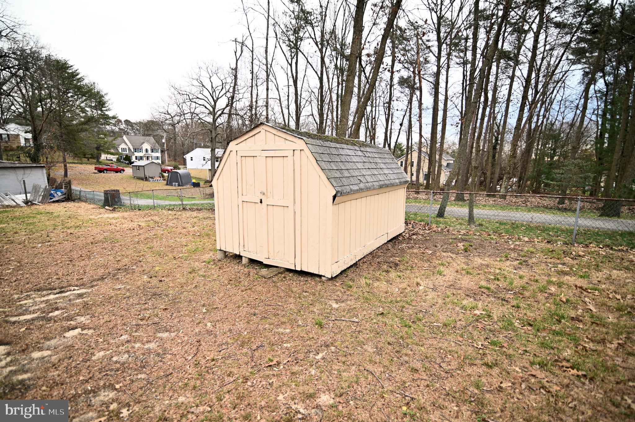 THOMPSON FARMS - Residential