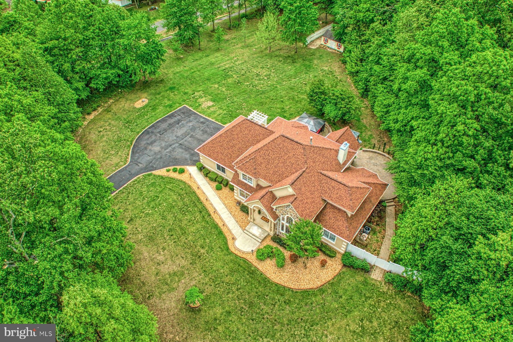 HOLLY FOREST ESTATES - Residential