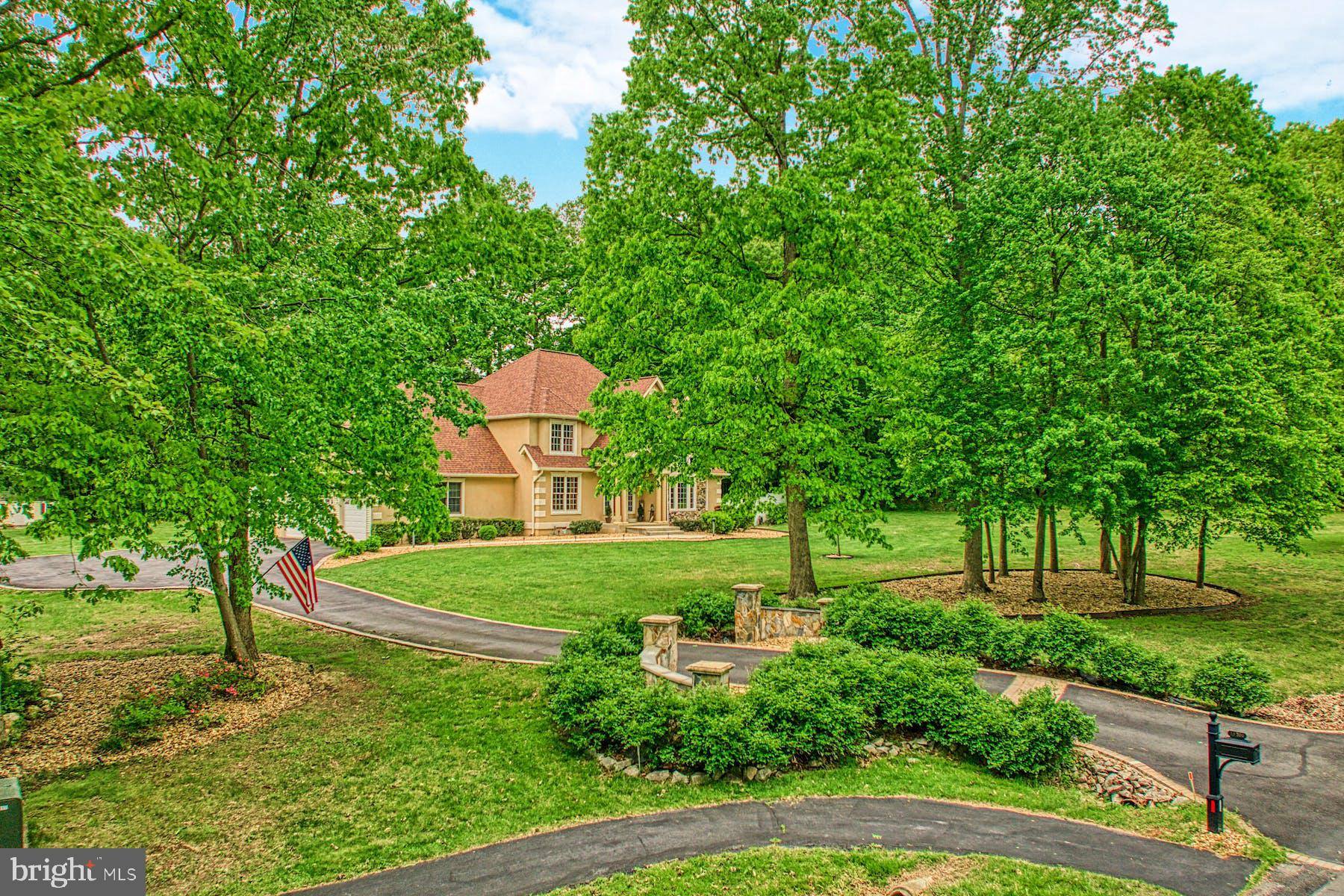 HOLLY FOREST ESTATES - Residential