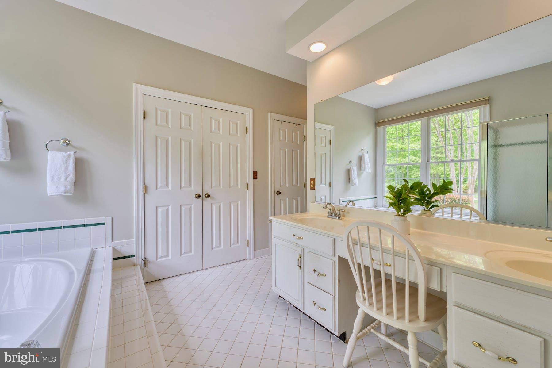 HOLLY FOREST ESTATES - Residential