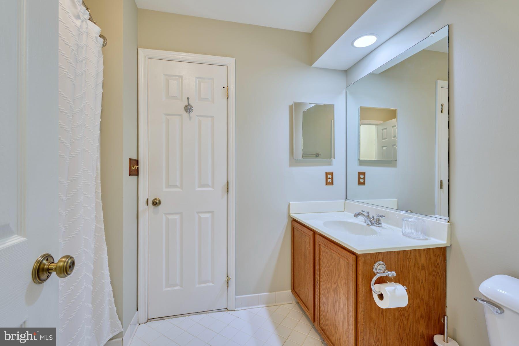 HOLLY FOREST ESTATES - Residential