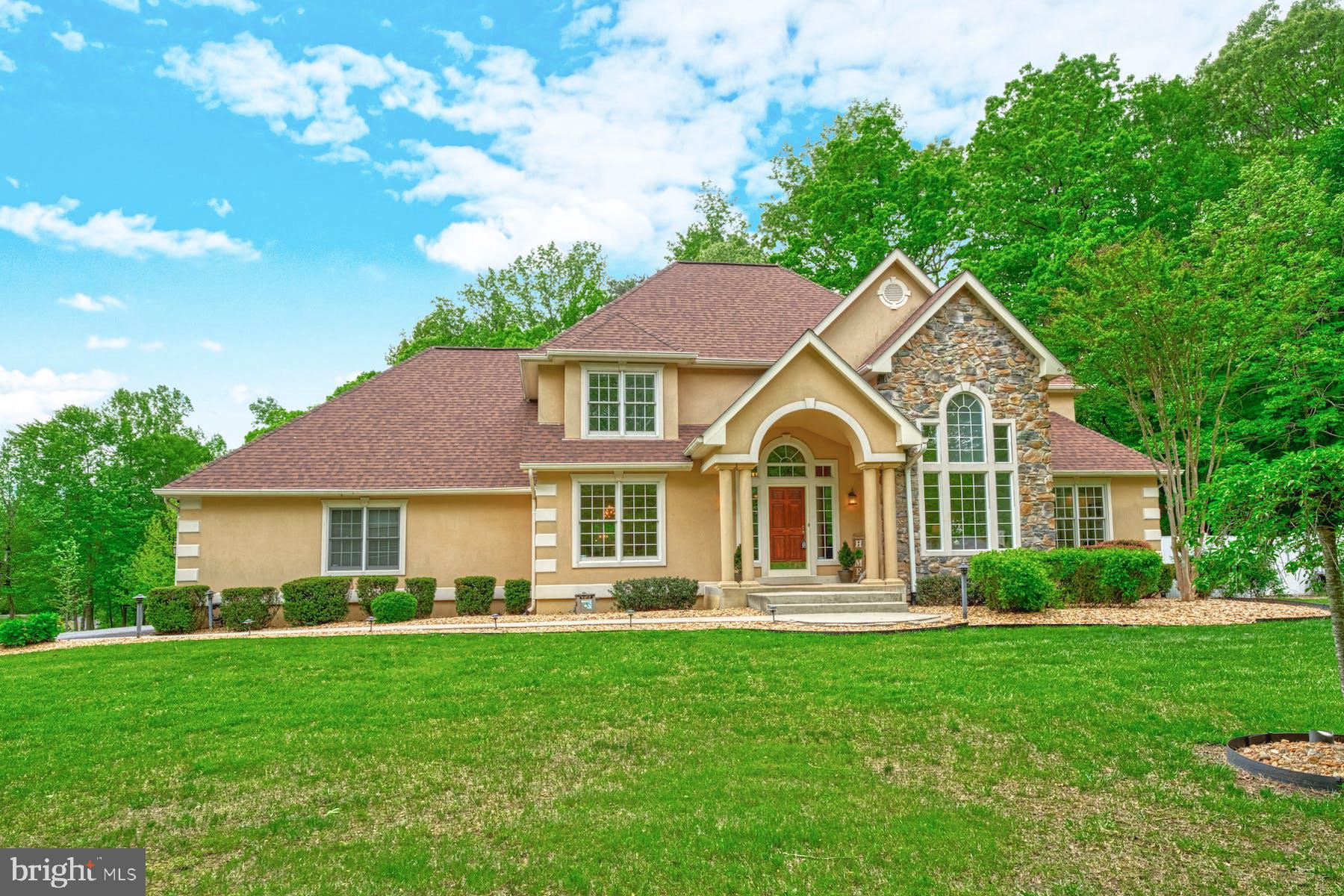 HOLLY FOREST ESTATES - Residential