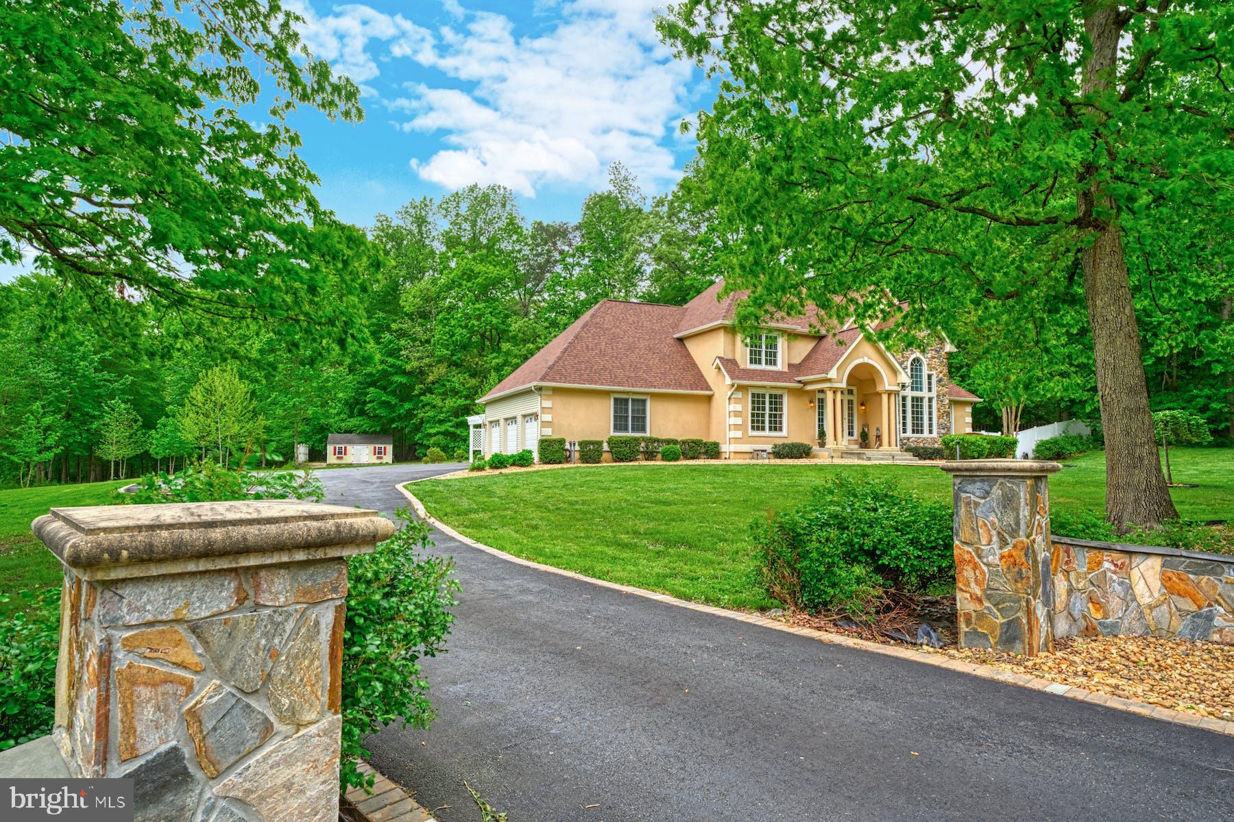 HOLLY FOREST ESTATES - Residential