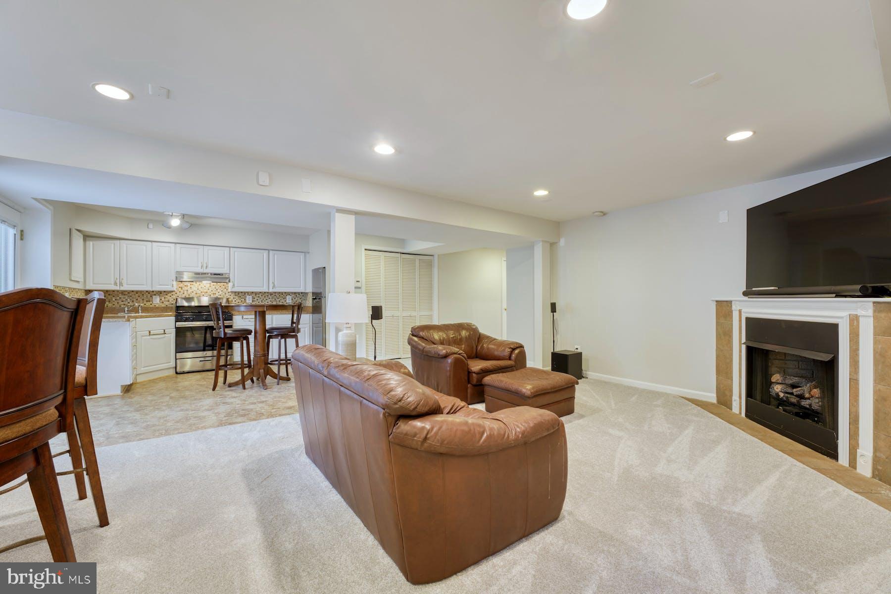 HOLLY FOREST ESTATES - Residential