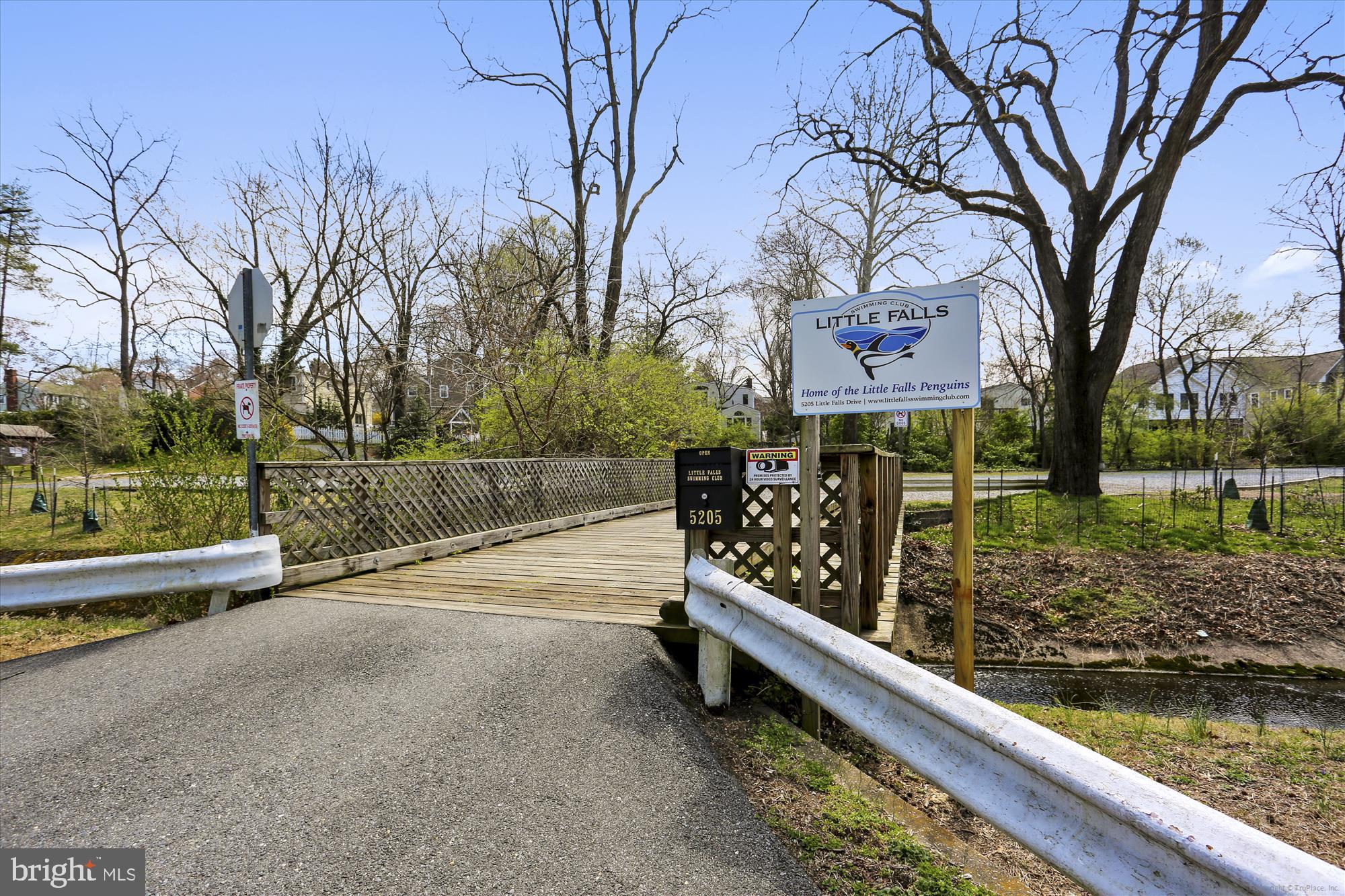 WESTMORELAND HILLS - Residential