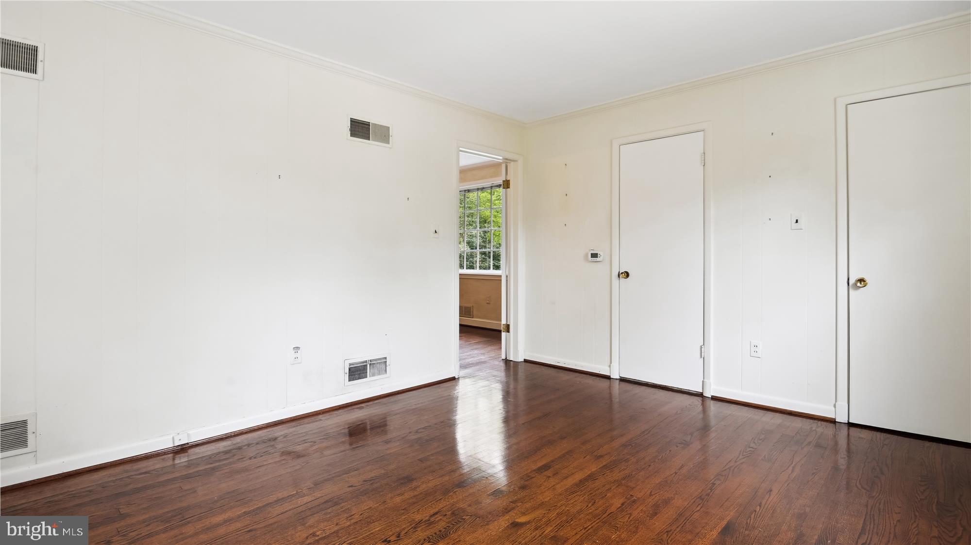 WESTMORELAND HILLS - Residential