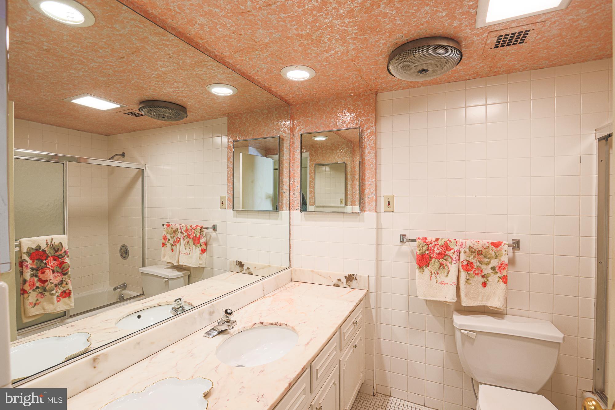 UPPER PARK HEIGHTS - Residential