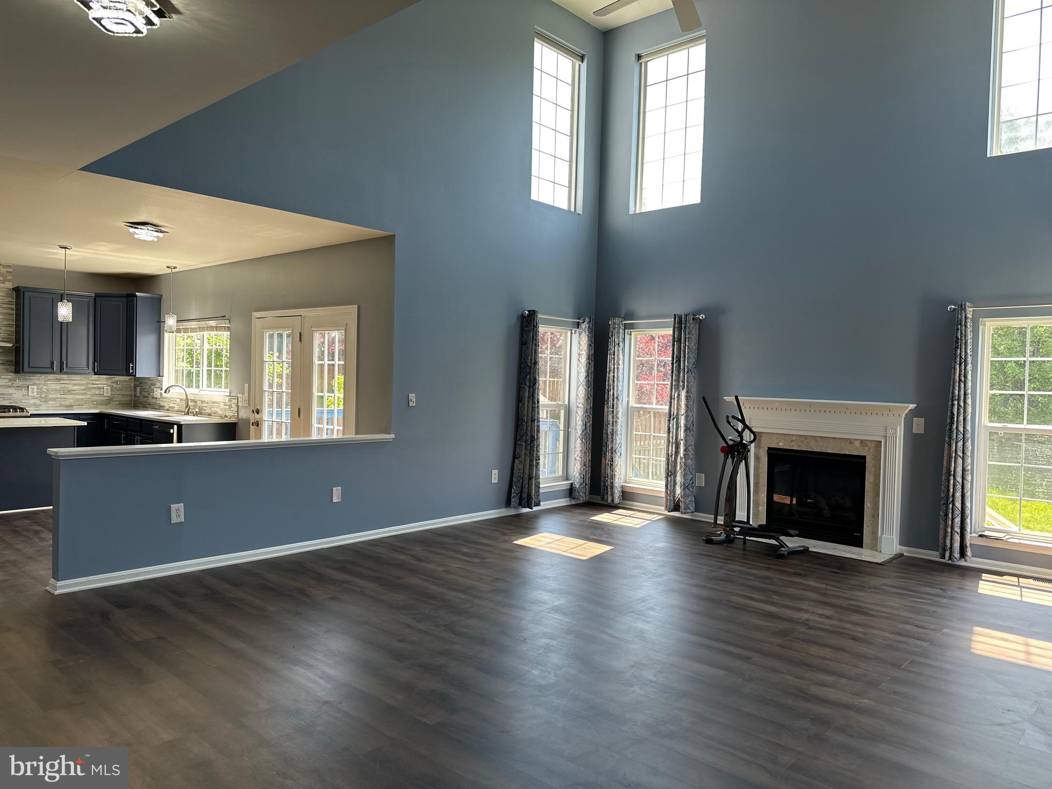 ENGLAND RUN NORTH - Residential Lease