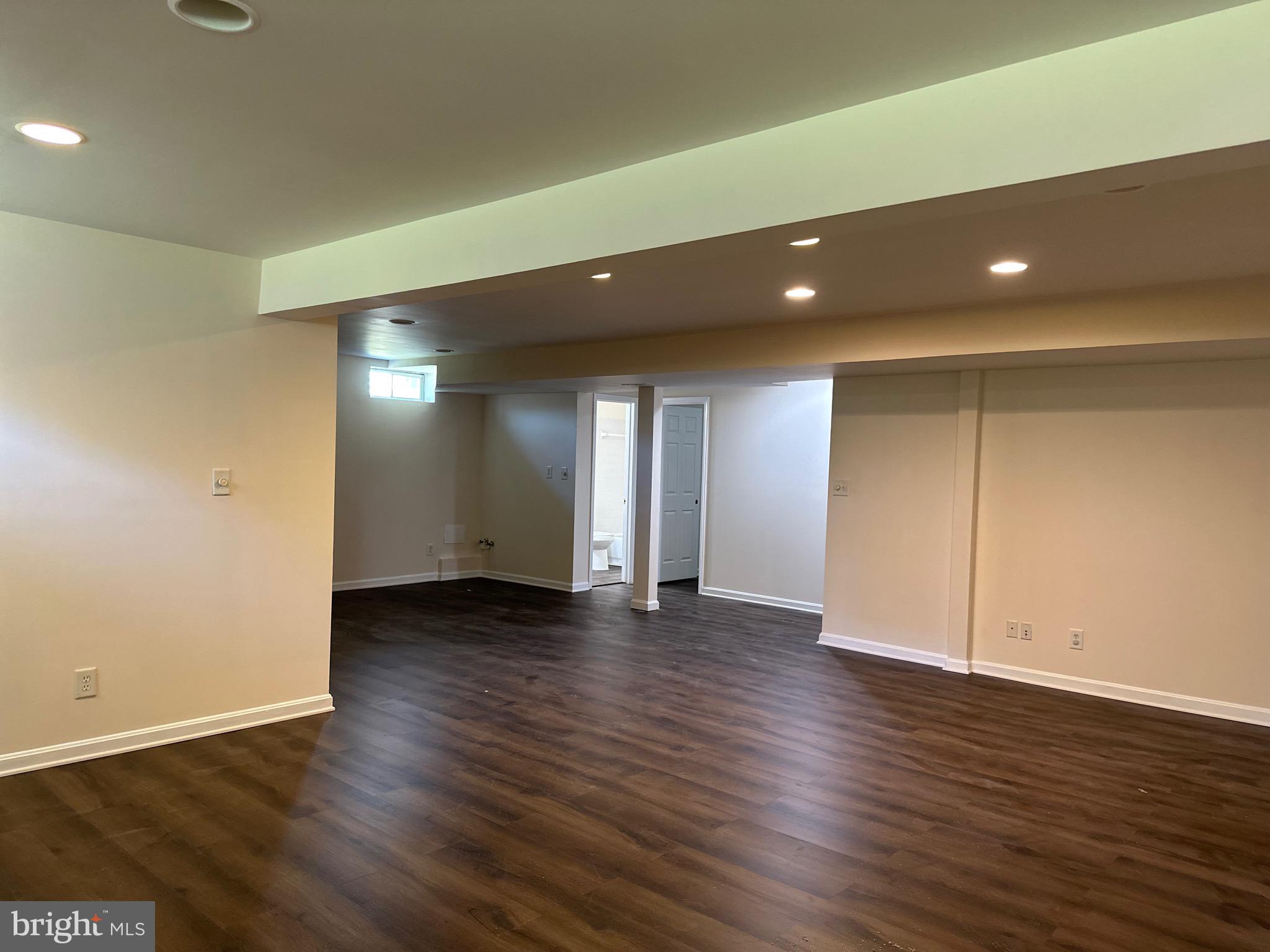 ENGLAND RUN NORTH - Residential Lease