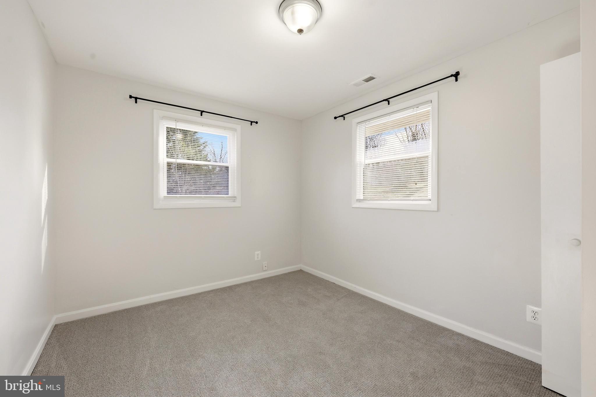 SHANNONDALE - Residential